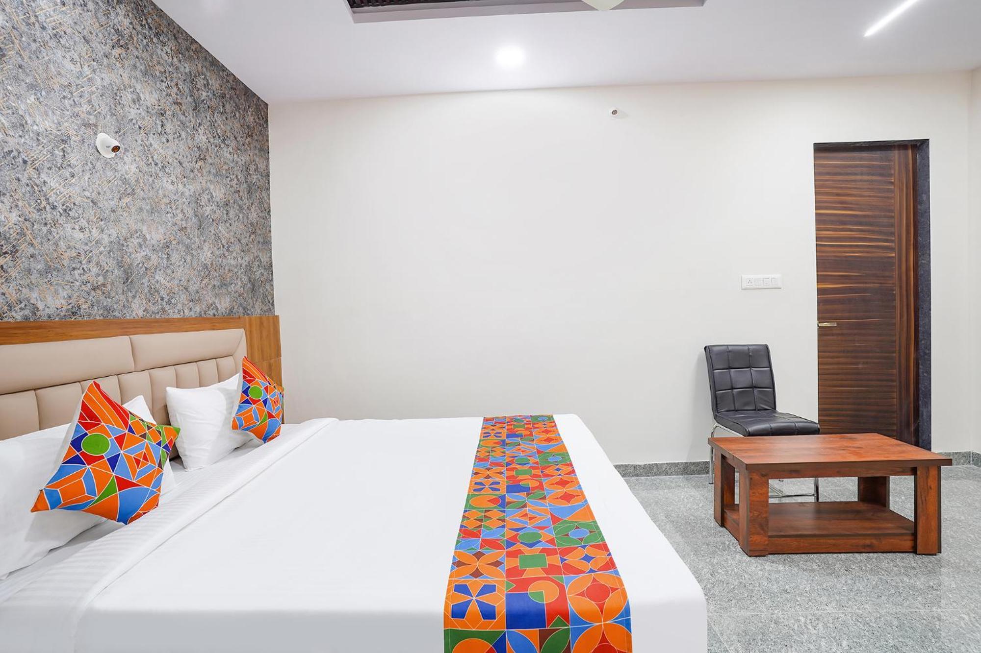 Fabhotel Platinum Palace - Nr Magadi Main Road 3*