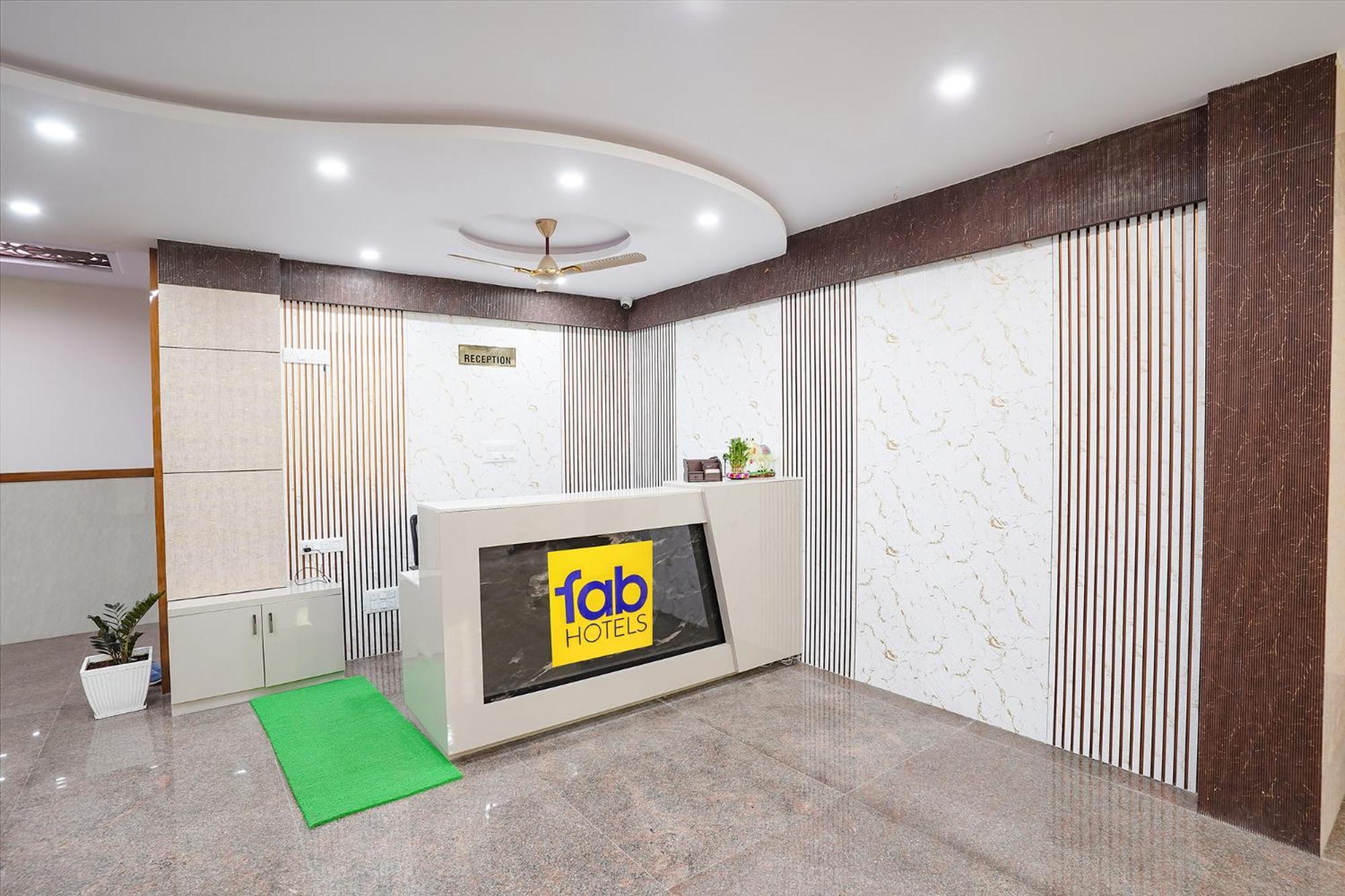 Fabhotel Platinum Palace - Nr Magadi Main Road