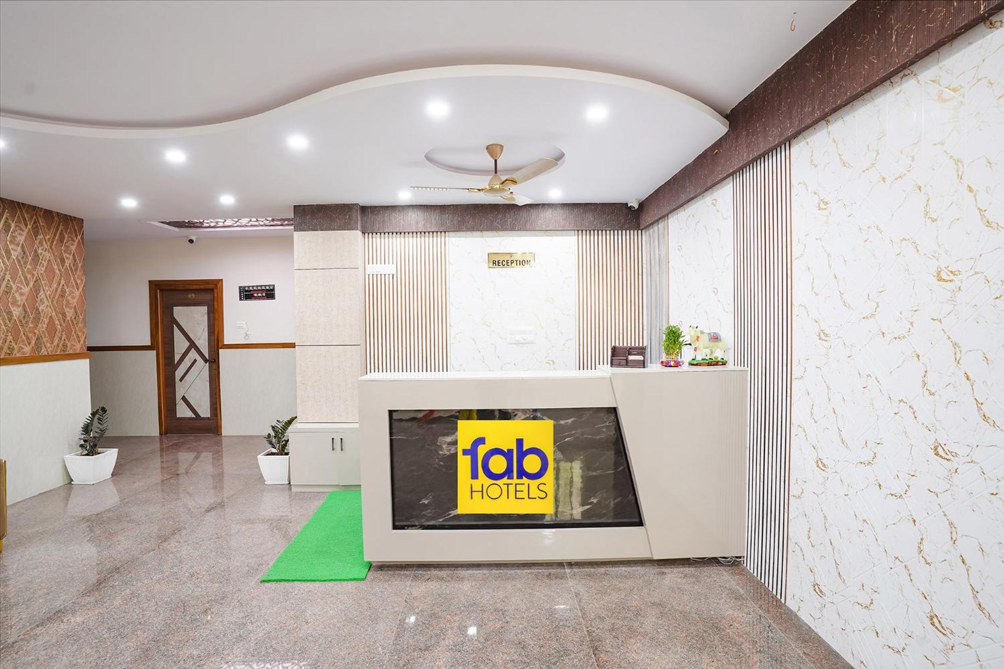 Fabhotel Platinum Palace - Nr Magadi Main Road Bangalore
