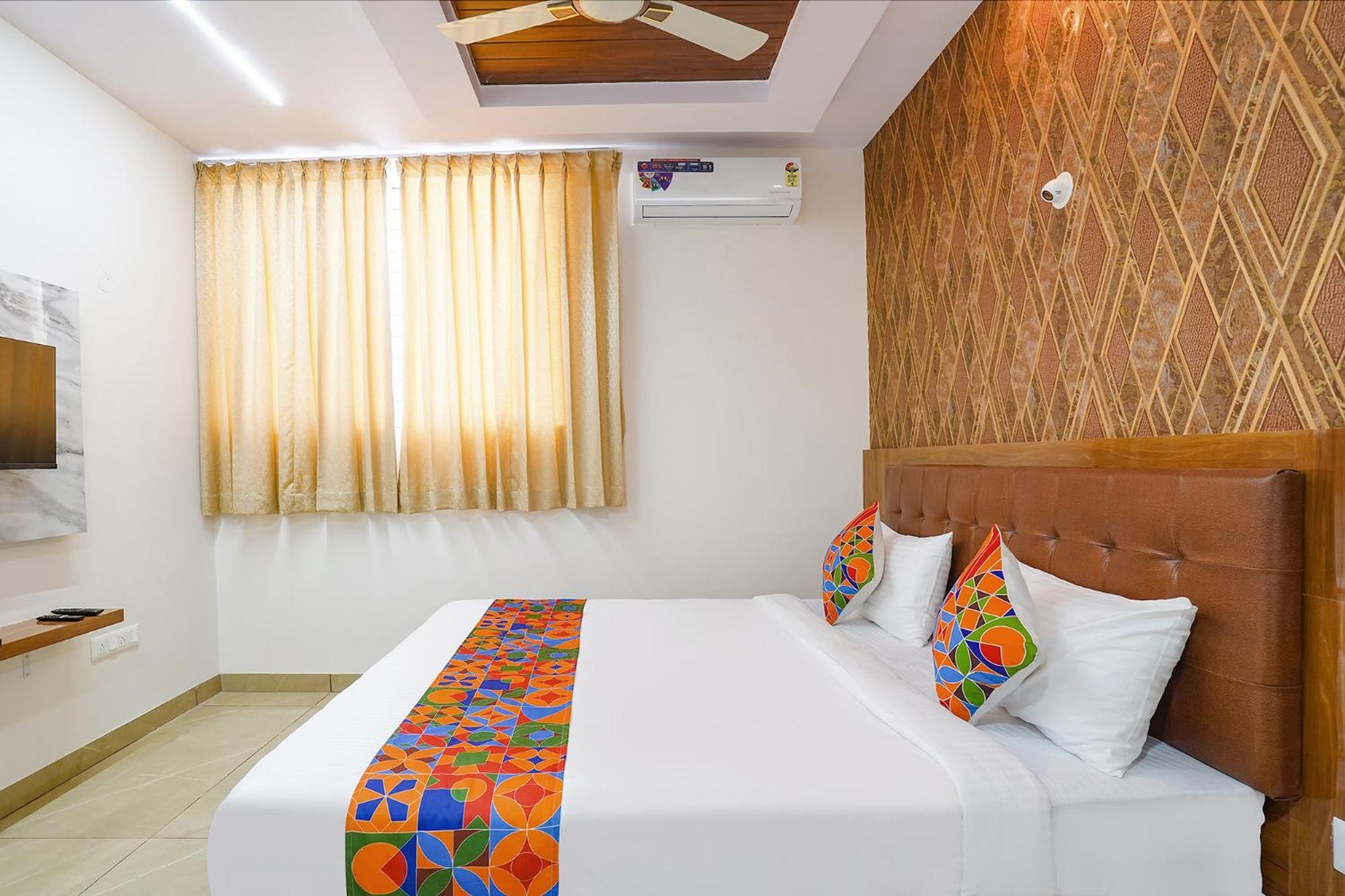 Hotel Fabhotel Platinum Palace - Nr Magadi Main Road 3*