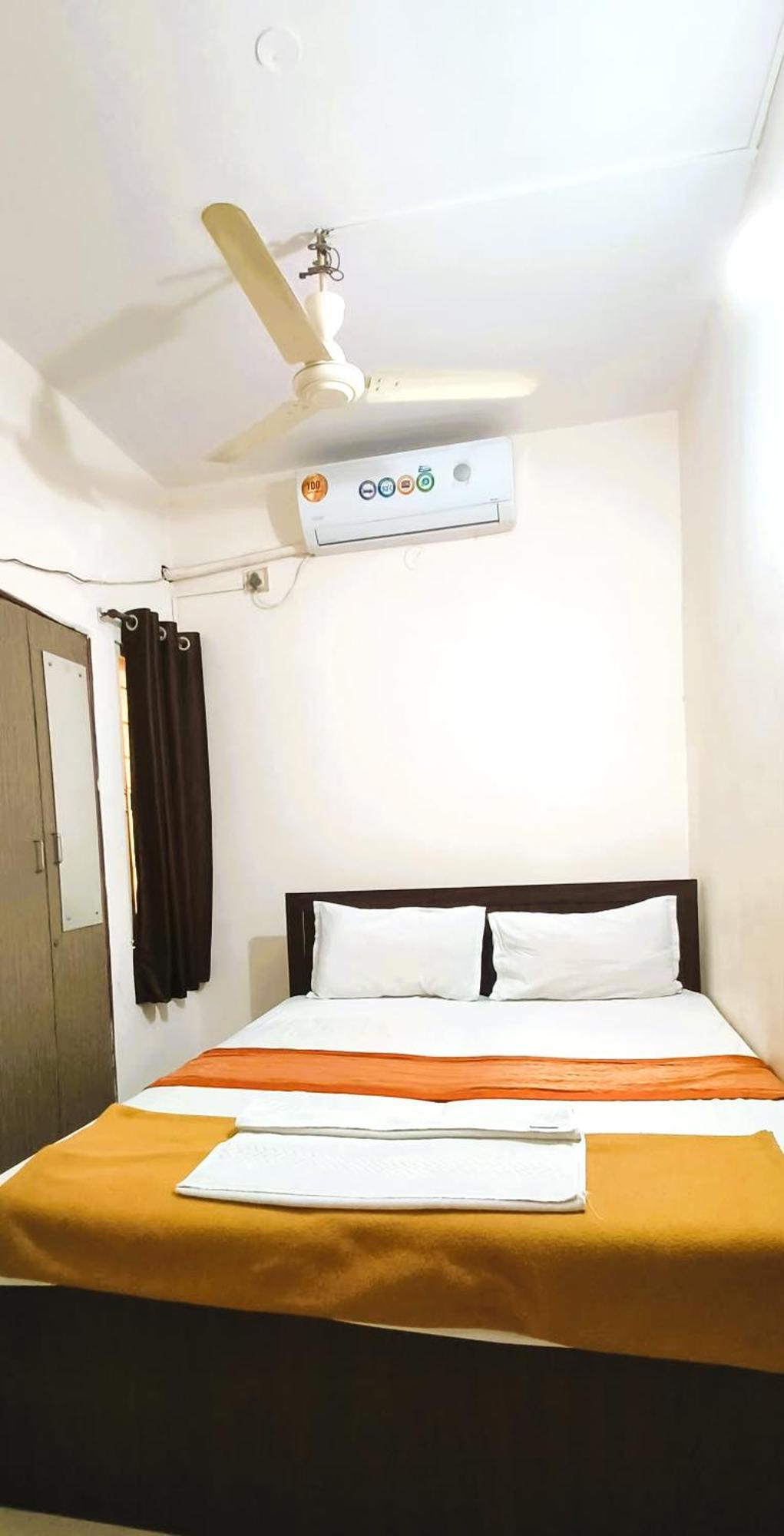 Hotel Octave Sri Sai Comforts