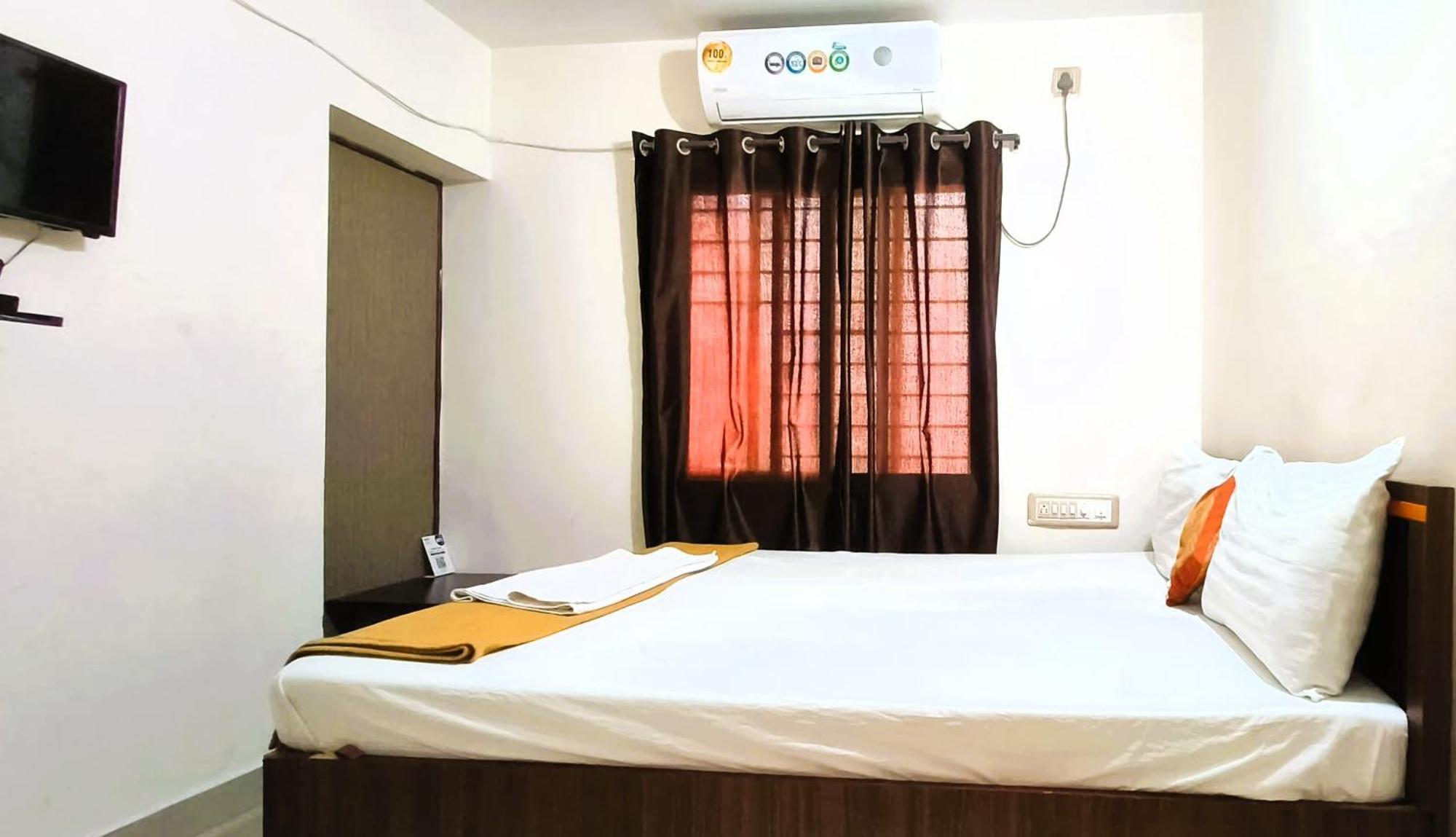 Octave Sri Sai Comforts 2* Bangalore