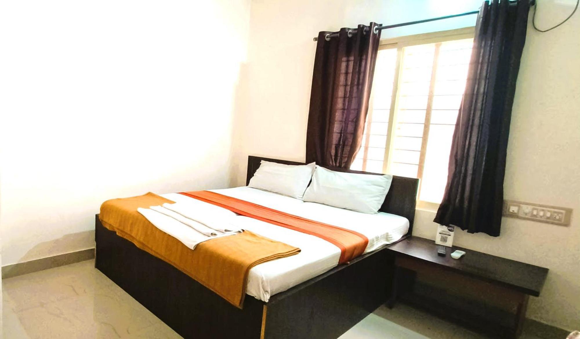 Hotel Octave Sri Sai Comforts Bangalore