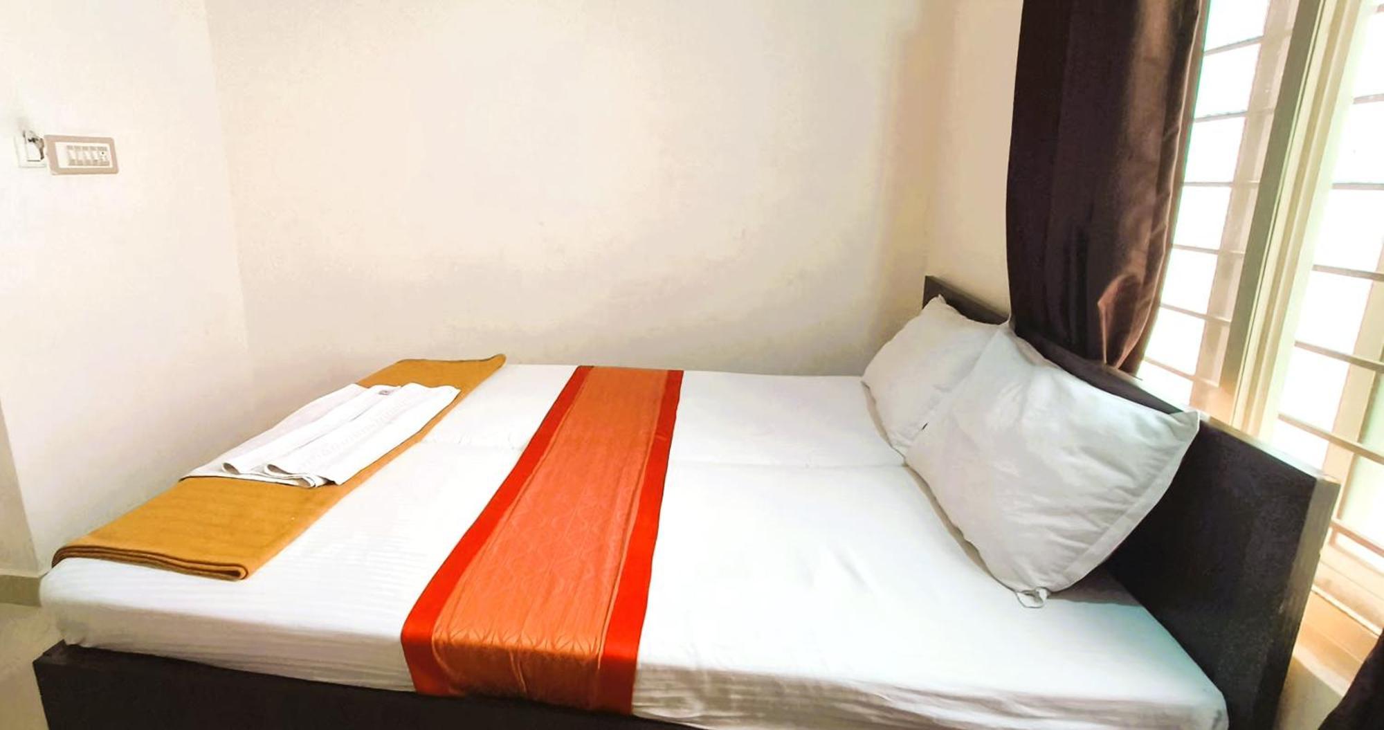 Hotel Octave Sri Sai Comforts Bangalore