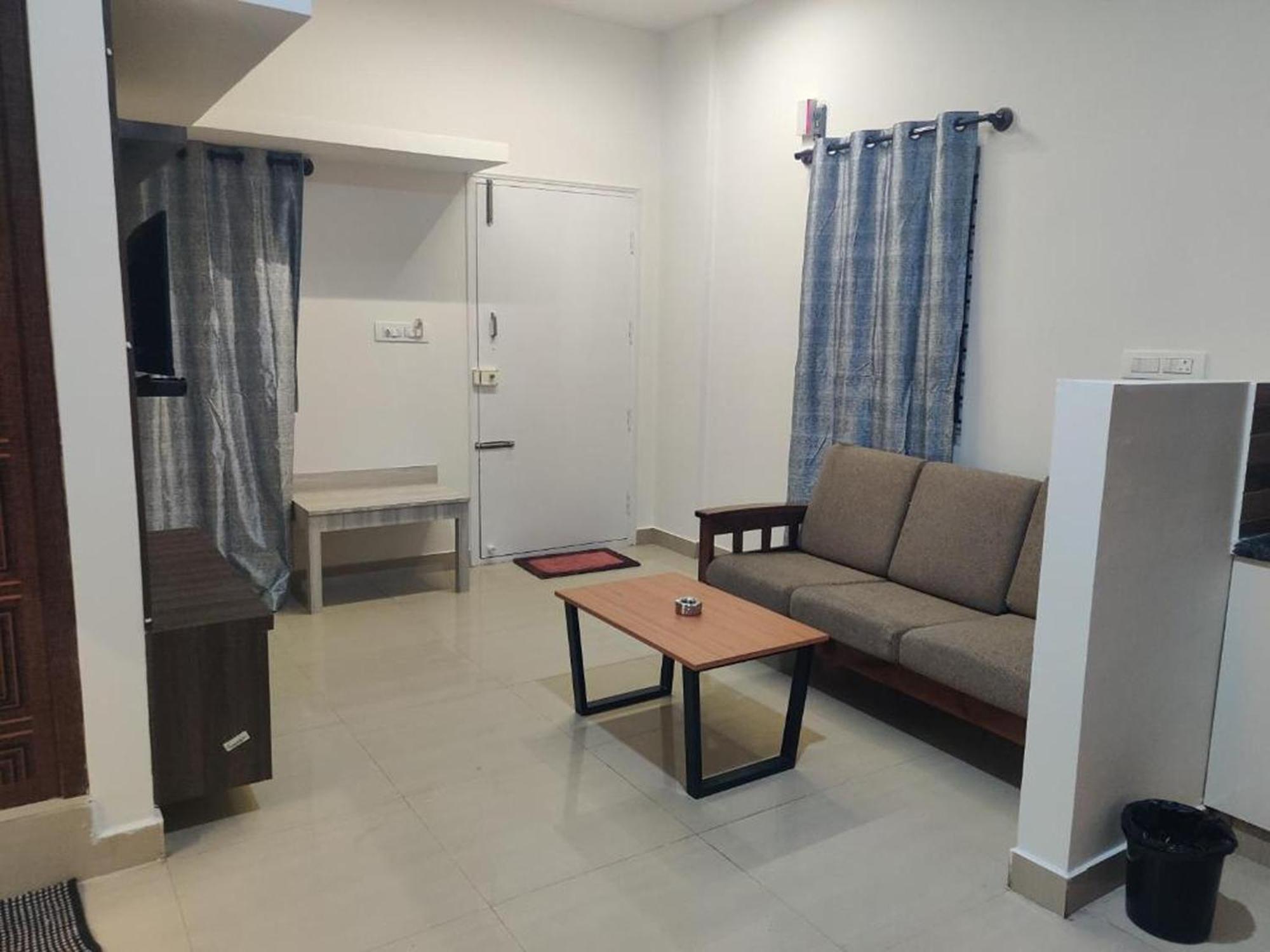 Vilasini Btm Layout, Hotel Bangalore