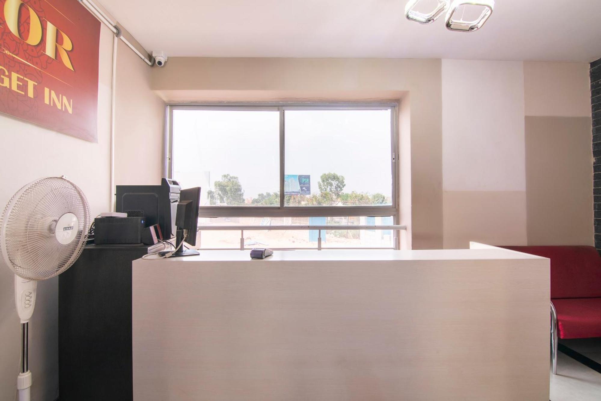 Super O Bubble Luxury Budget Hotel Bangalore