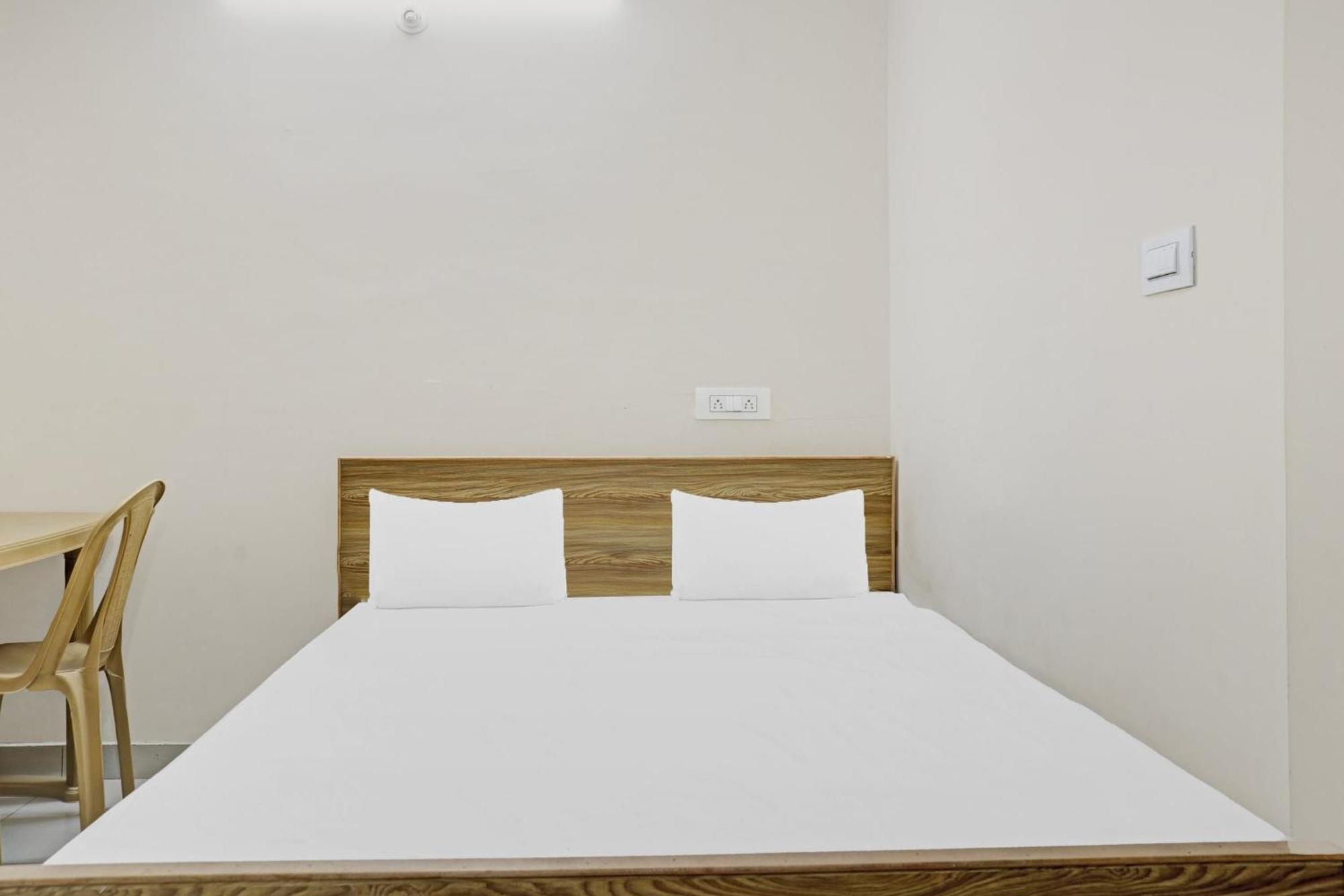 O Sammilana Comforts Hotel