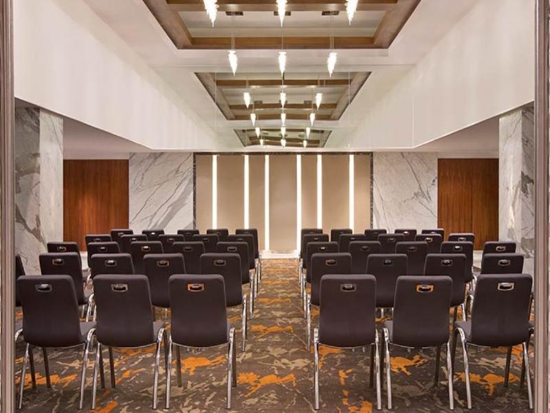 Four Points By Sheraton Whitefield Hotel