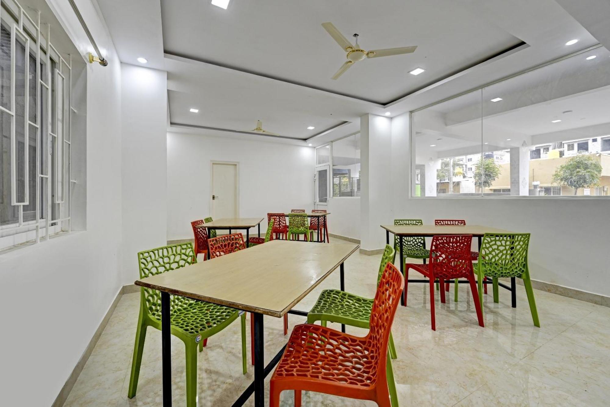 Capital O Venue Hotel 3*