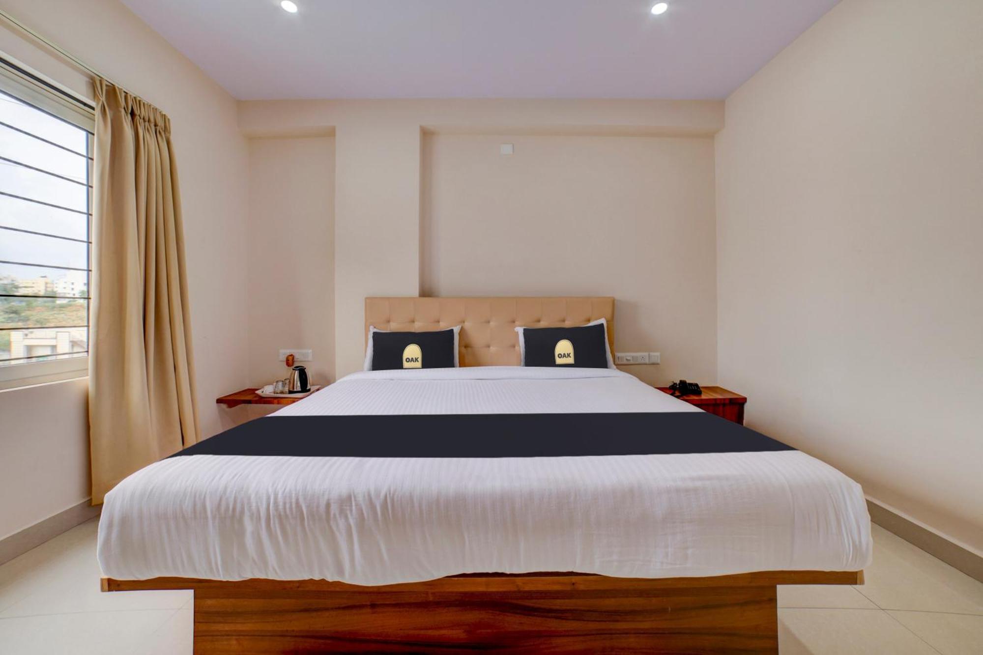 Townhouse Oak Ess Jay Bangalore