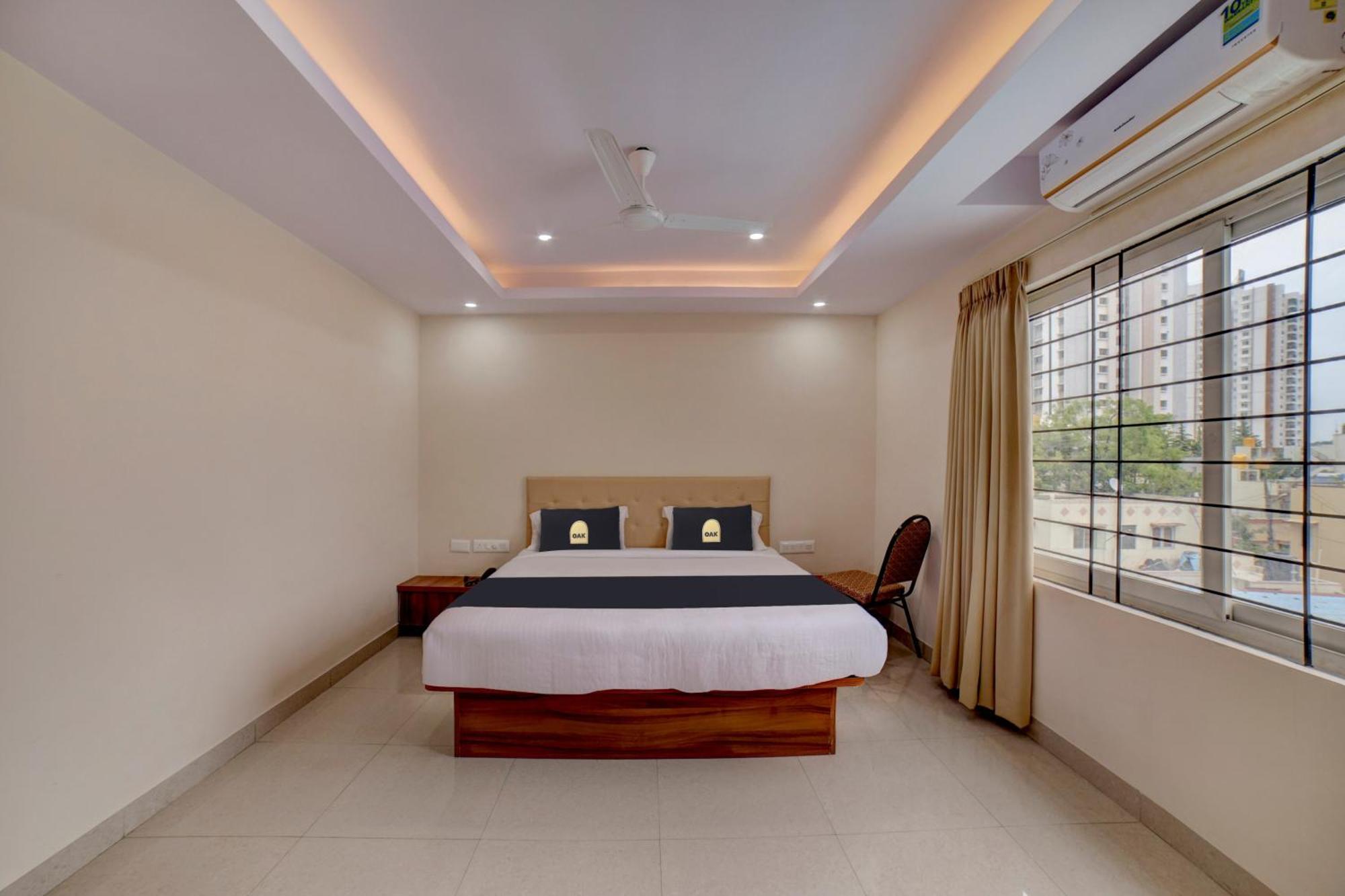Hotel Townhouse Oak Ess Jay