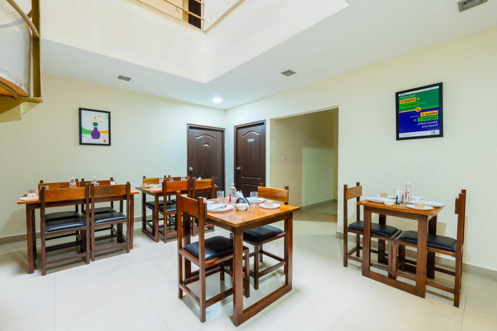 Treebo Ivory White Hotel 3*
