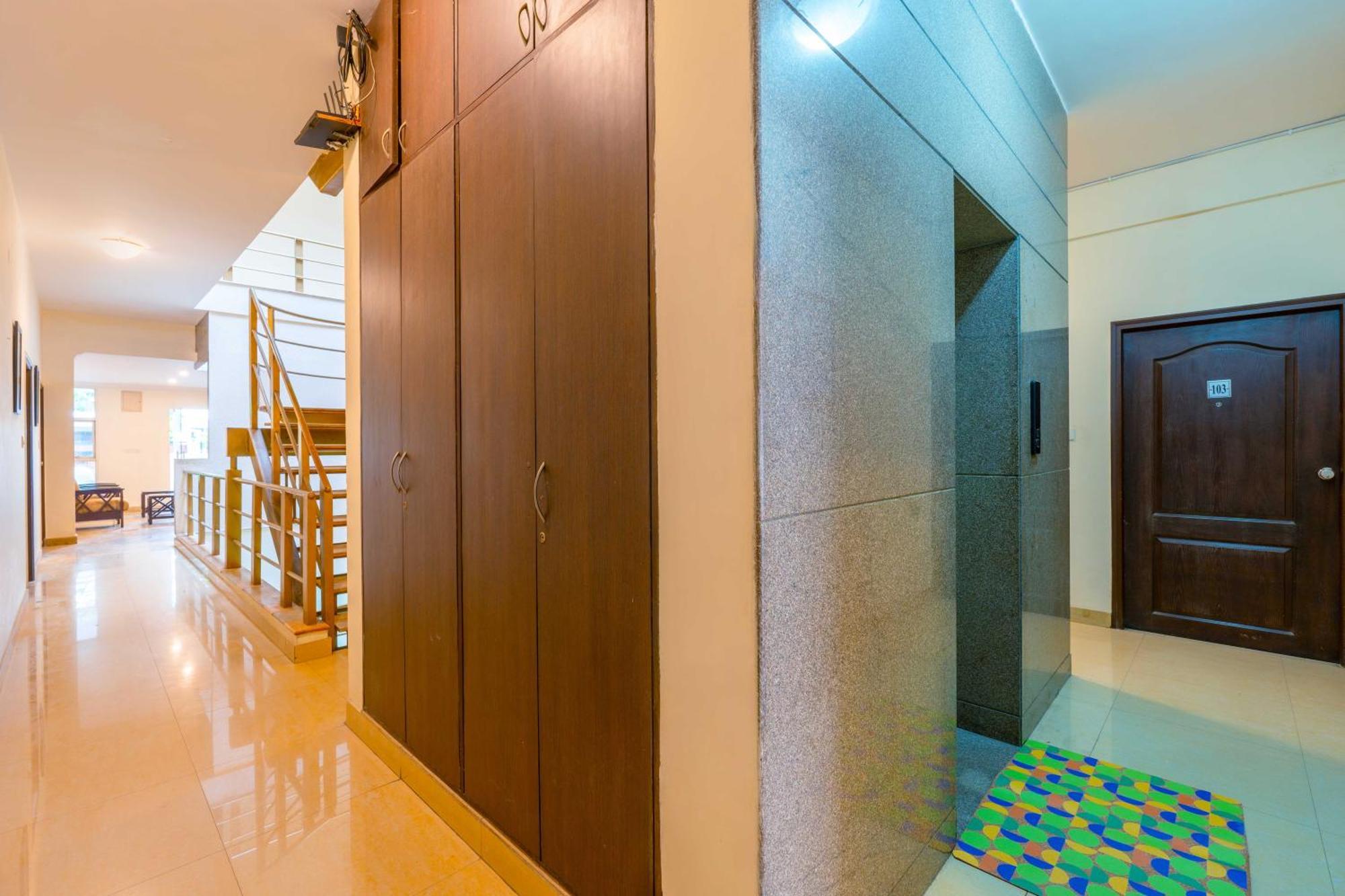 Hotel Treebo Ivory White 3*