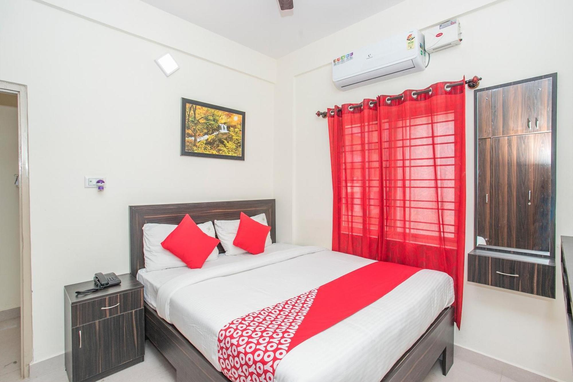 Hotel Super Collection O Royal Mac 4*