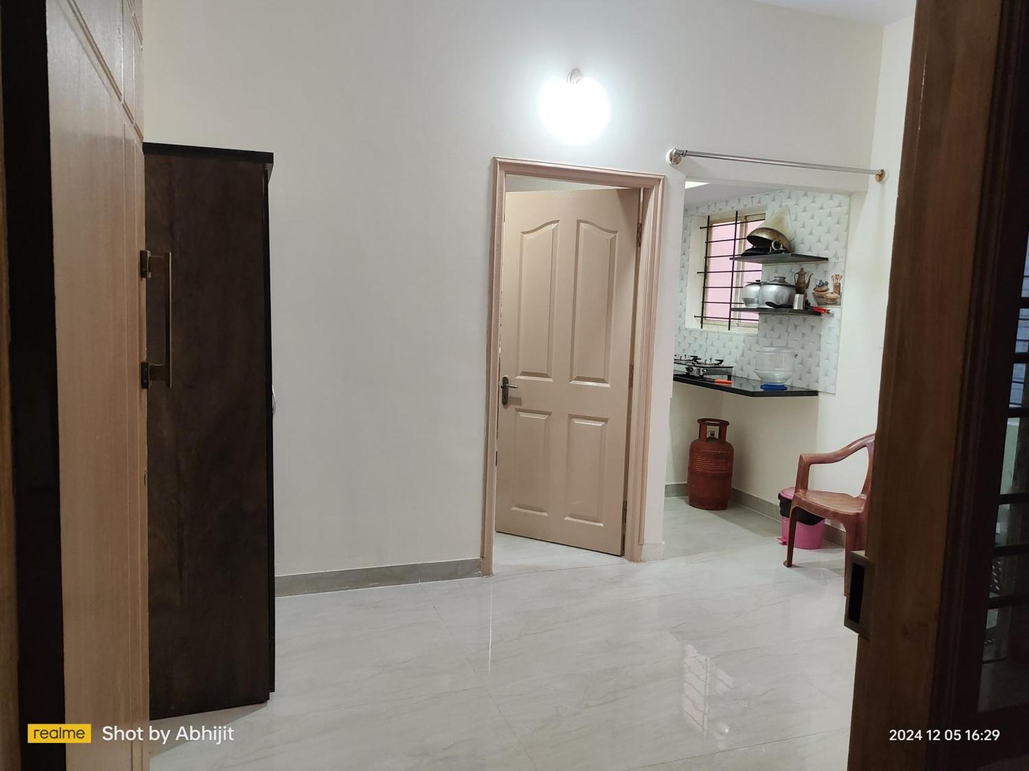 Jsk Building Guest house