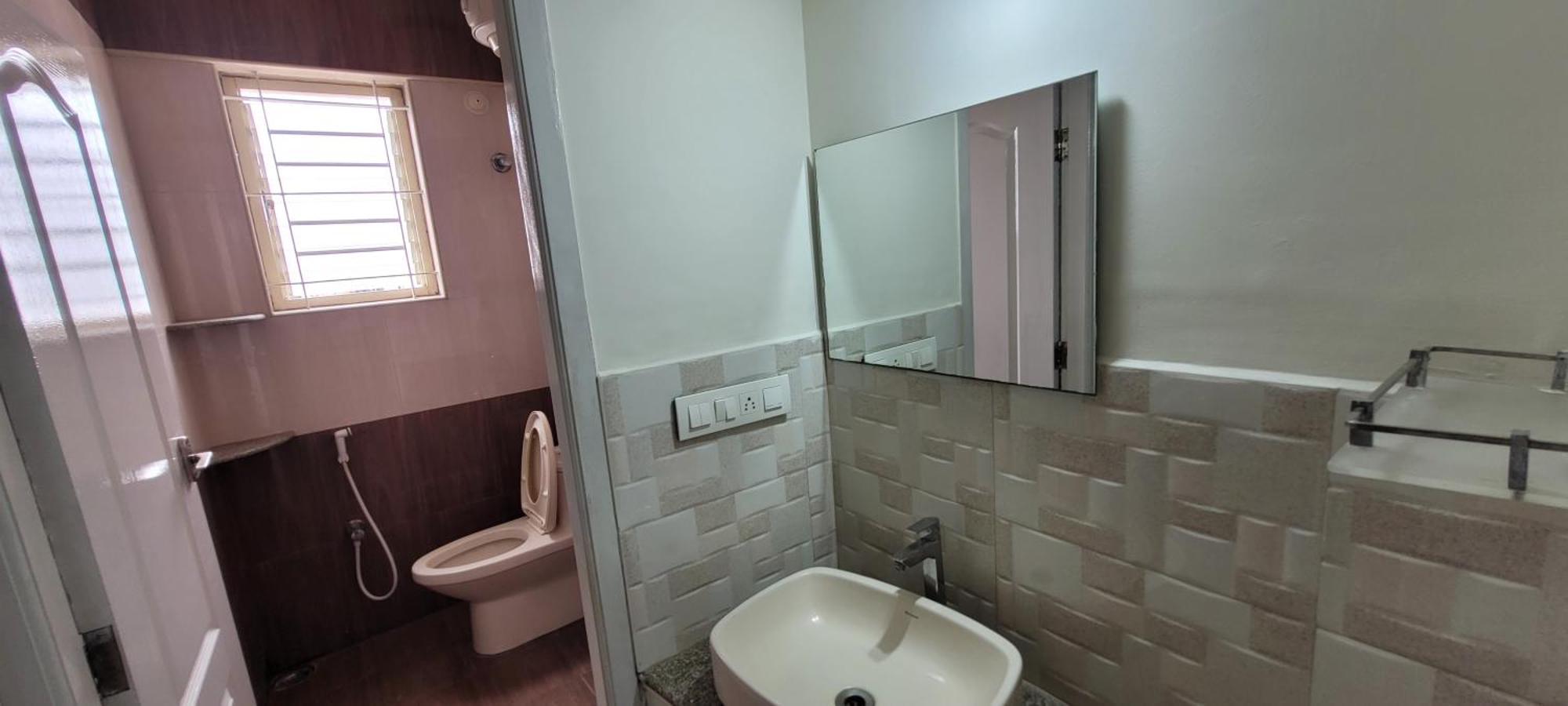 Apartment Hrbr Enclave One Bhk With Fully Furnished