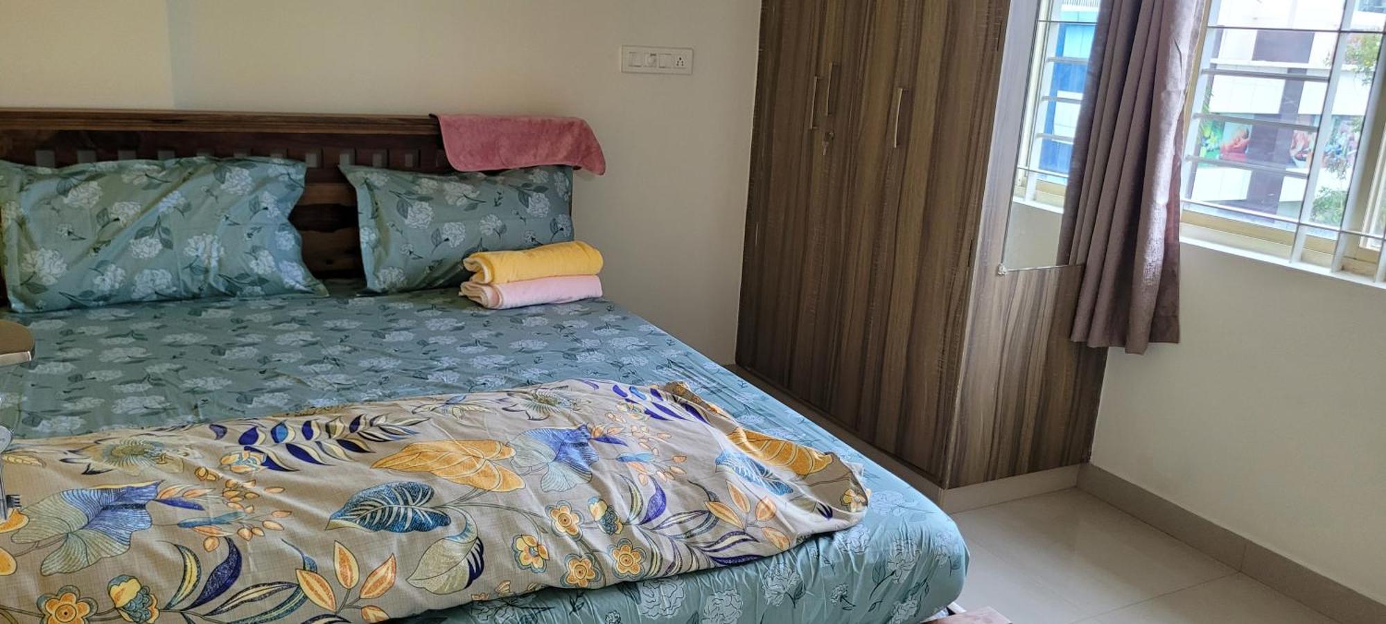 Apartment Hrbr Enclave One Bhk With Fully Furnished *