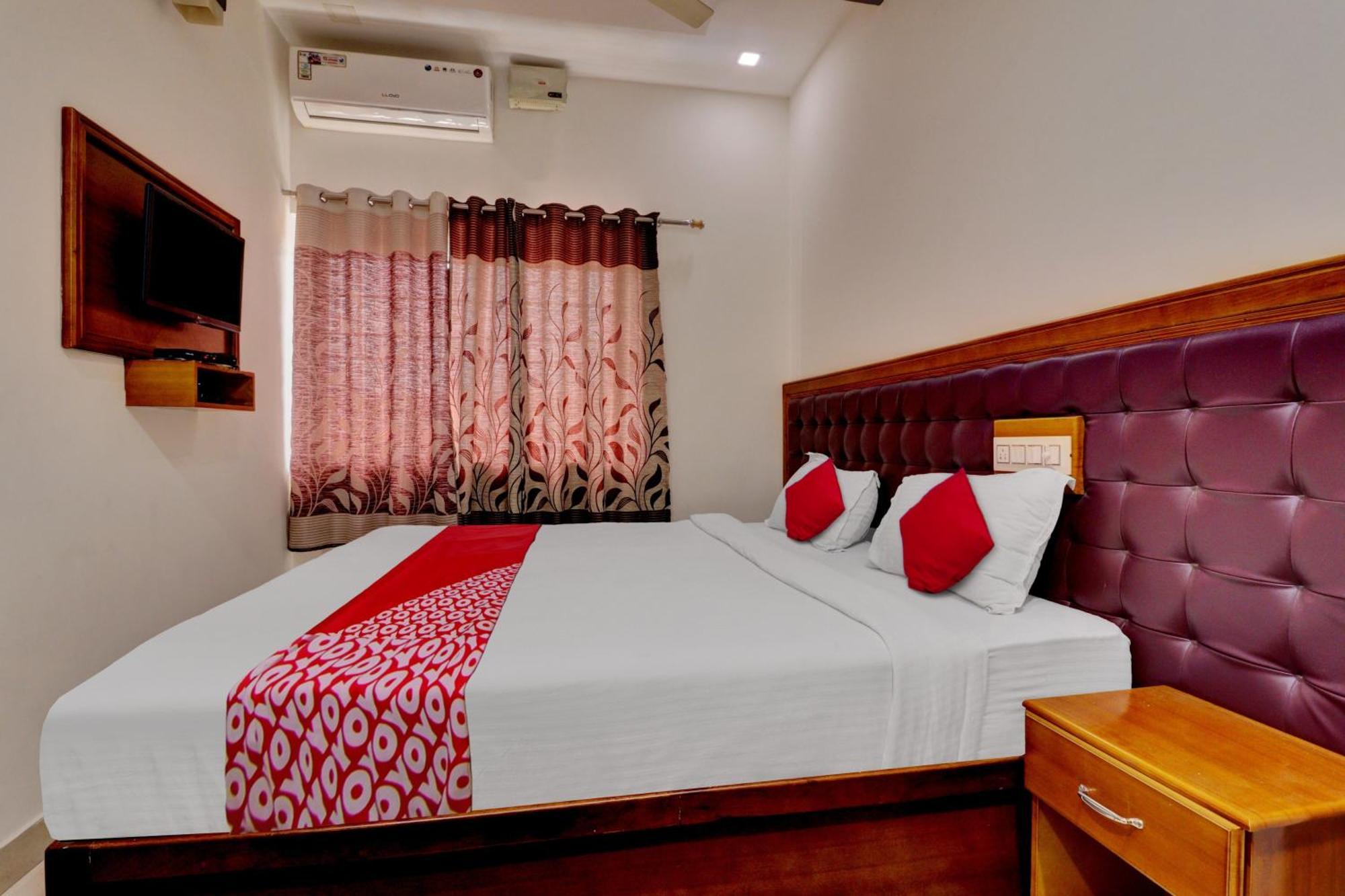 Hotel O Grand Arabian