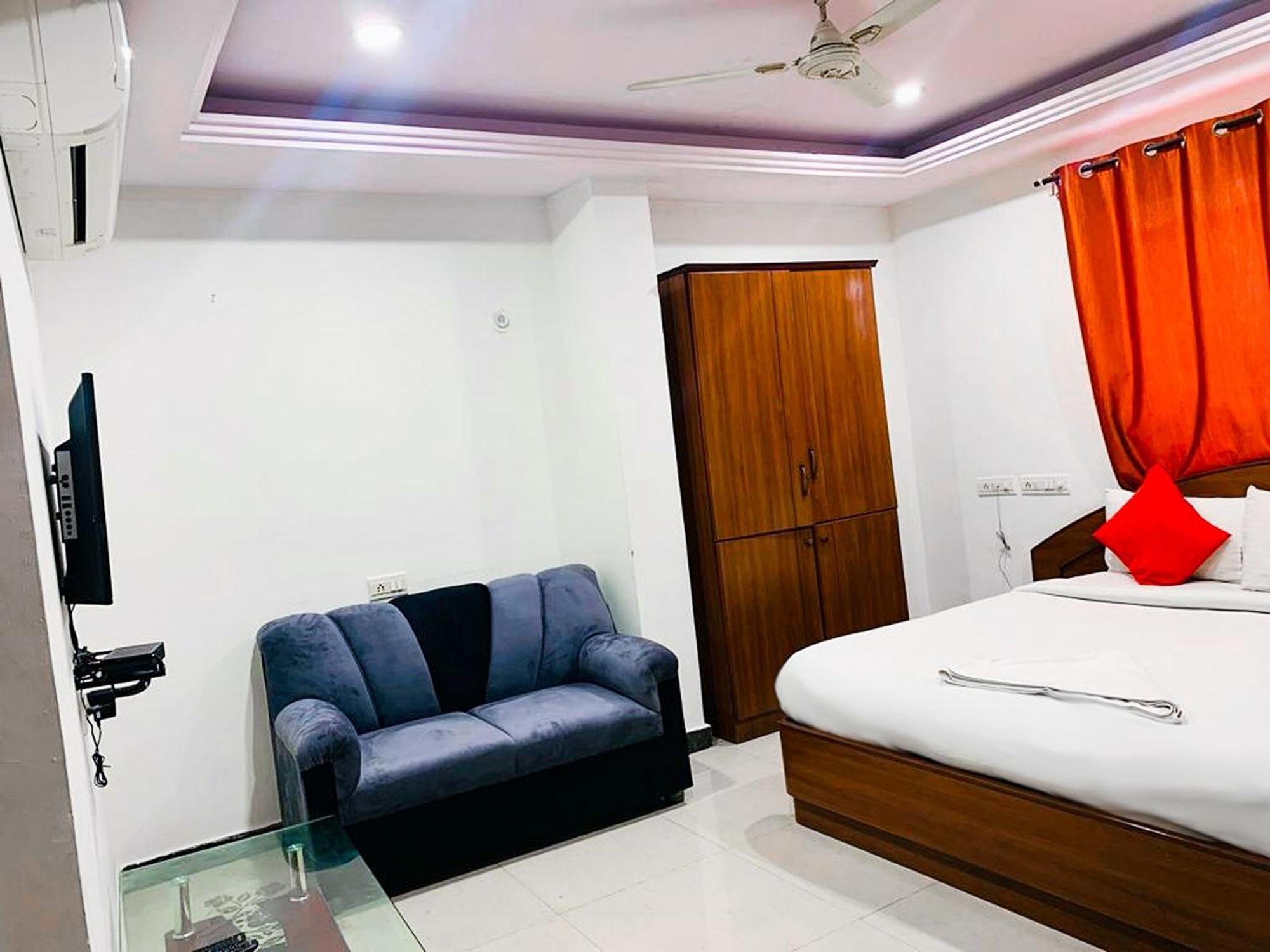 Champion Near Yeswantpur Junction Railway Station 3*