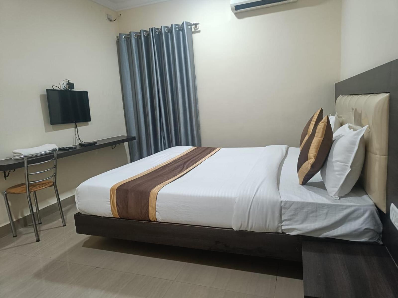 Vijaya Lakshmi Residency Hotel