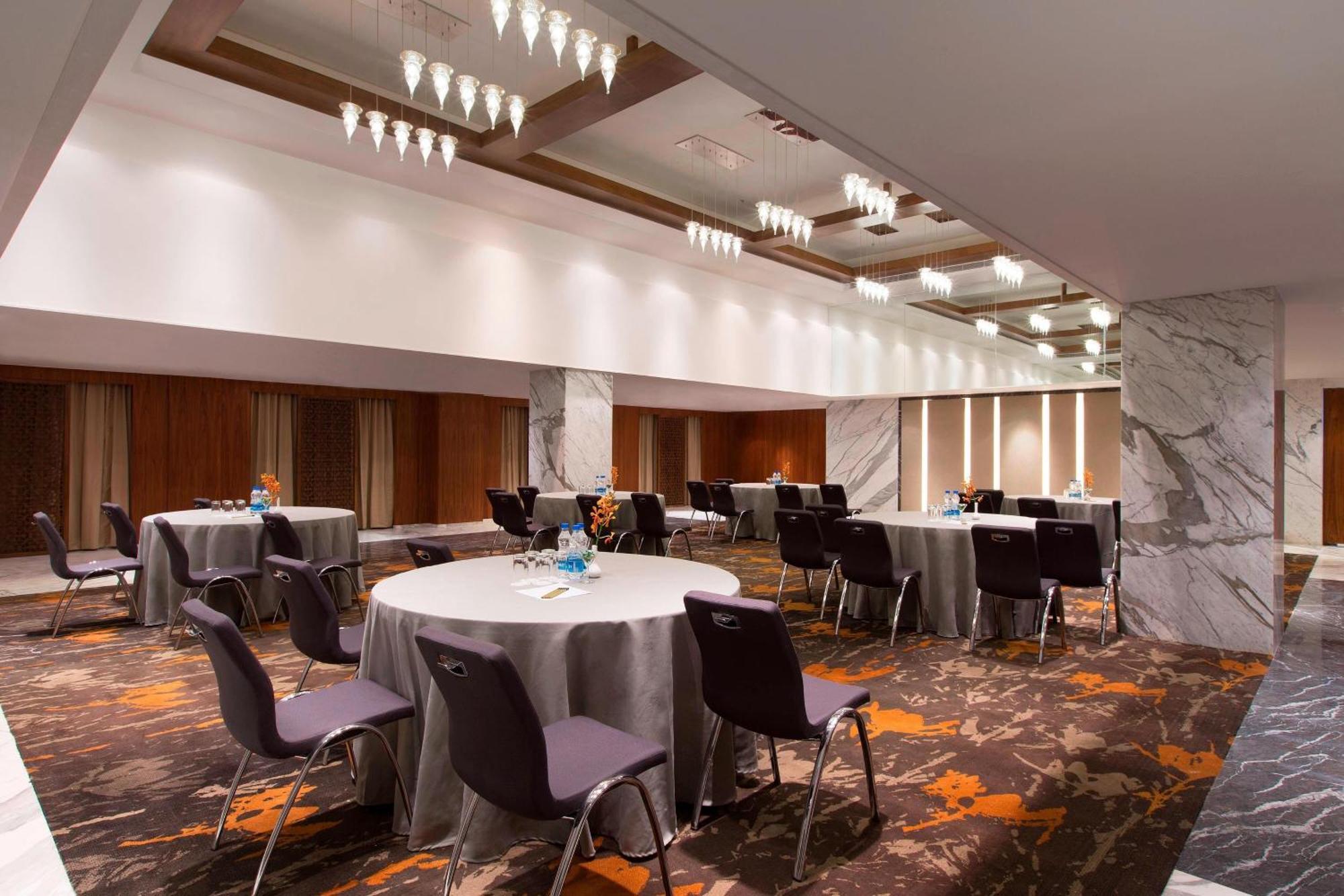Four Points By Sheraton Whitefield Hotel