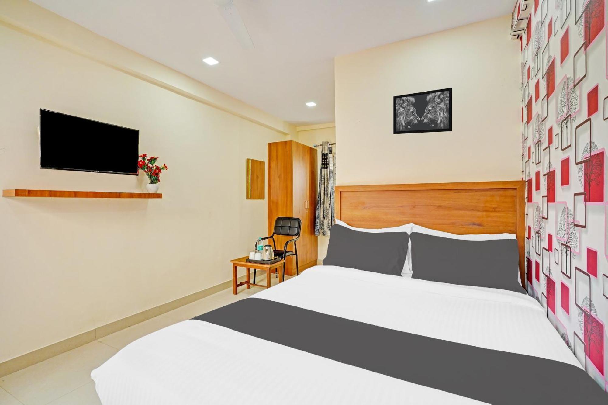 O Chalukya Comfort Hotel 3*