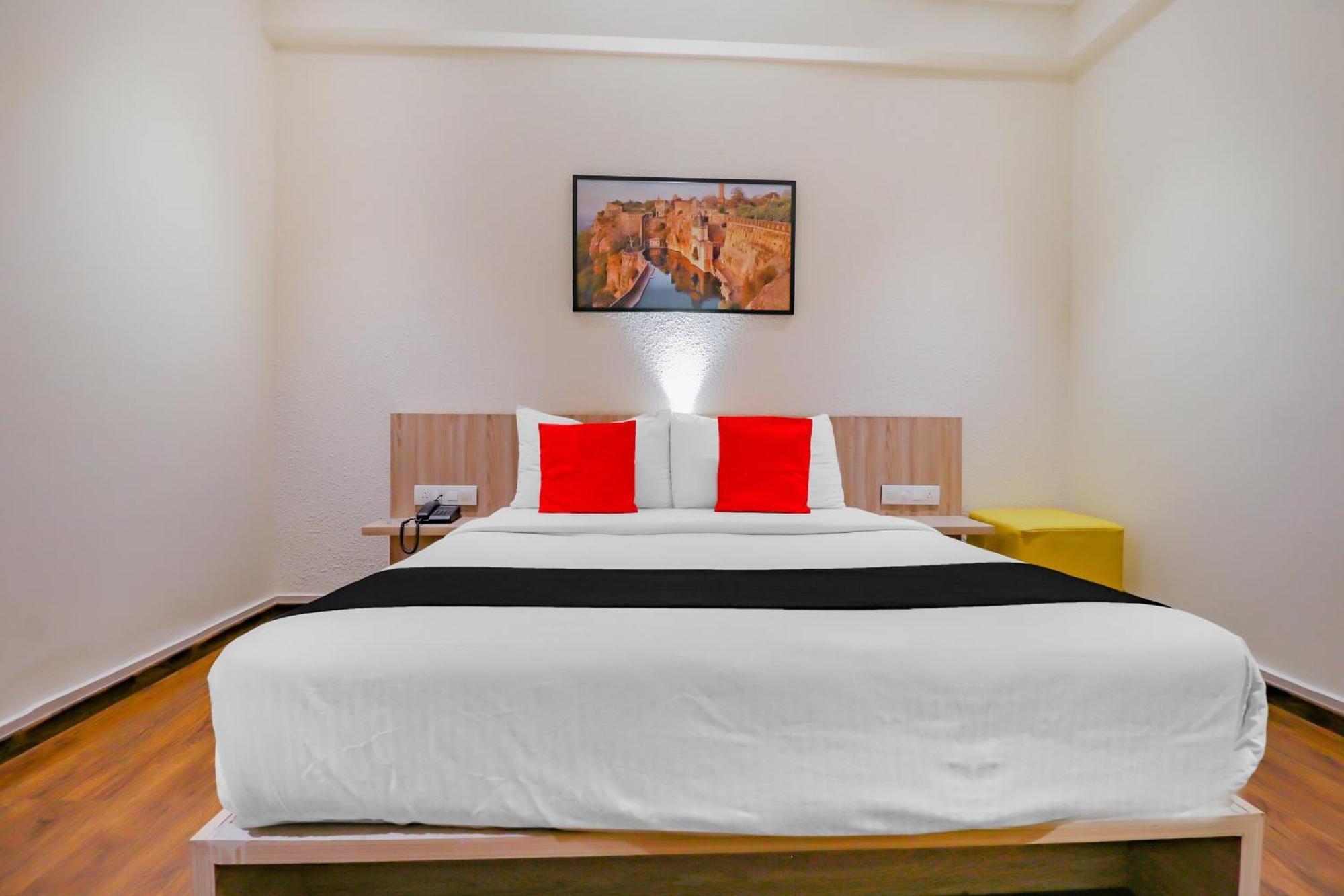 Capital O Royal Keys Near Brookfield Mall, Aecs Layout 3*