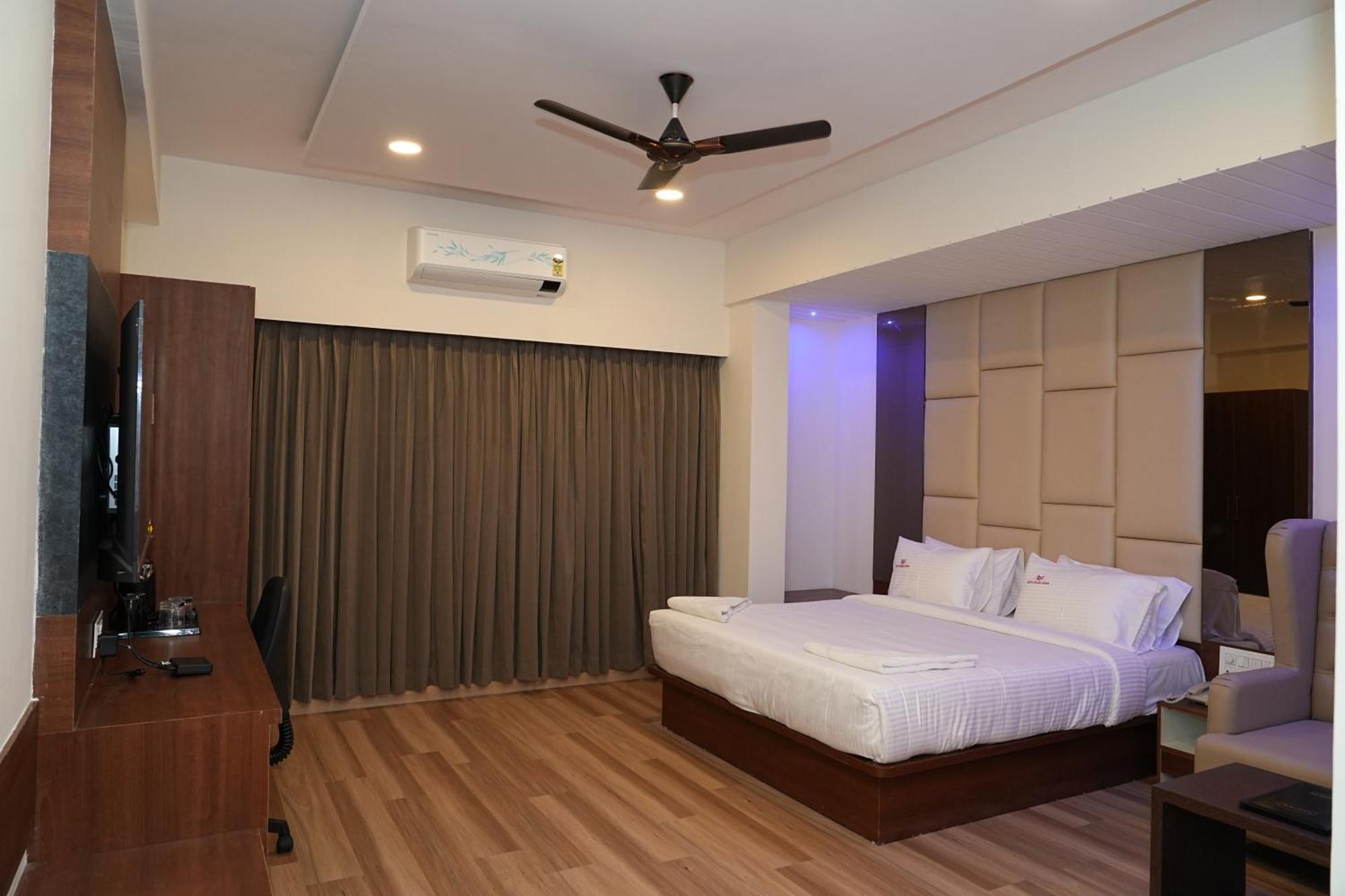 Hotel Grand Sigma Bangalore