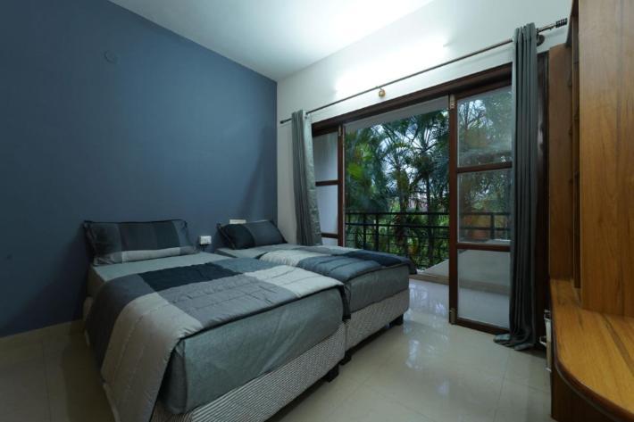 Local Nr Woods Aparthotel