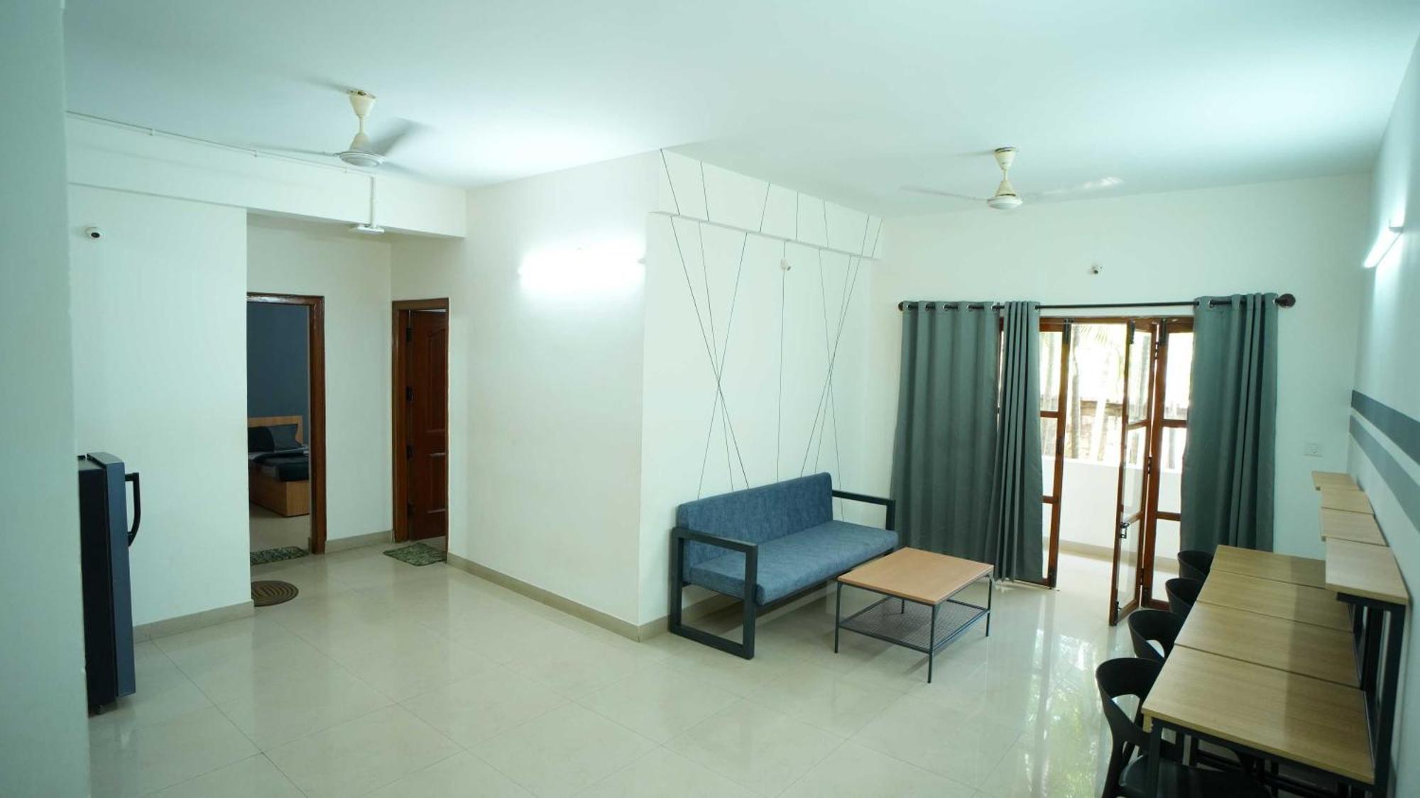 Local Nr Woods Aparthotel *