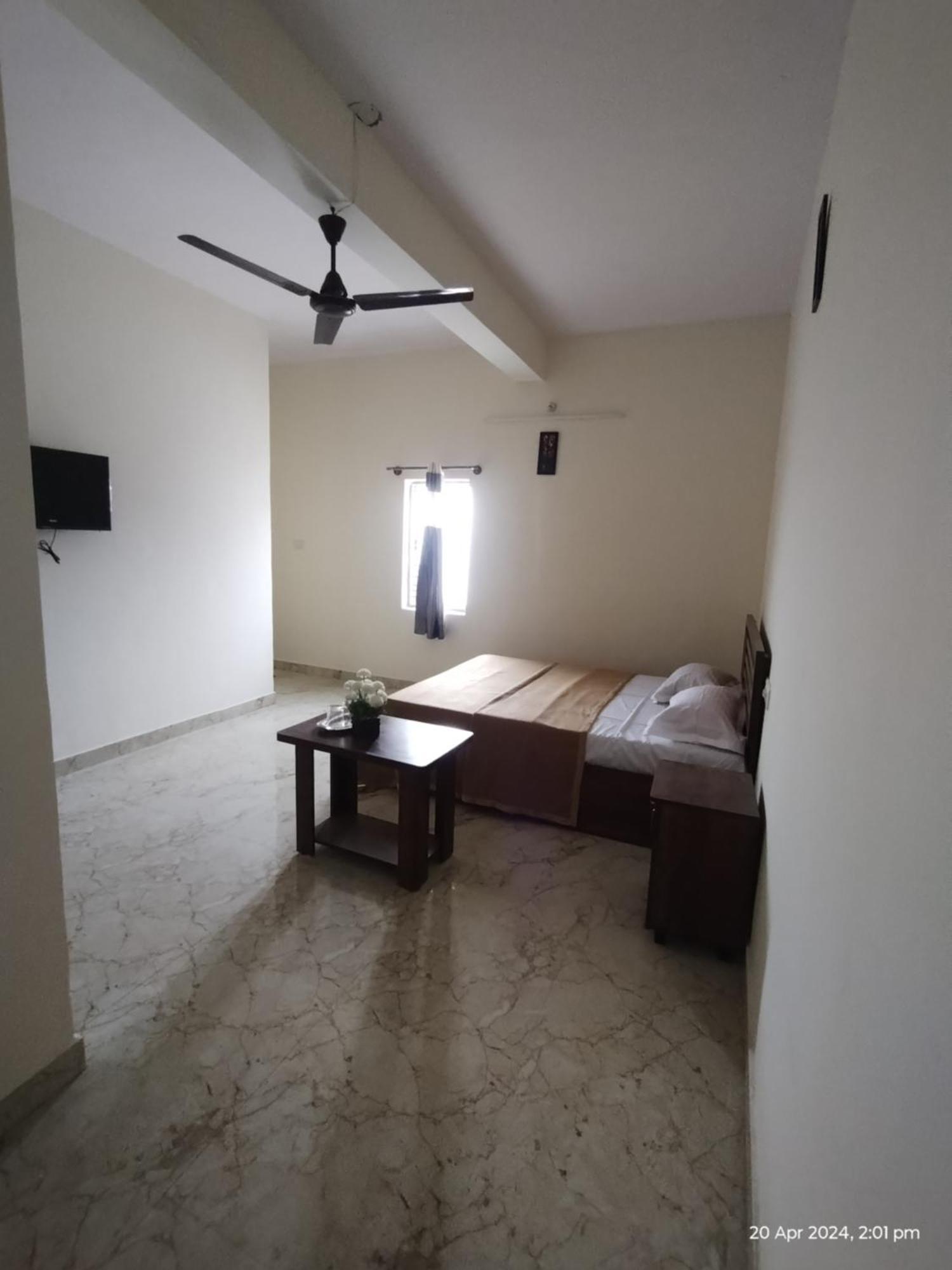 Gm Comforts -lodge-cl-7 Hotel