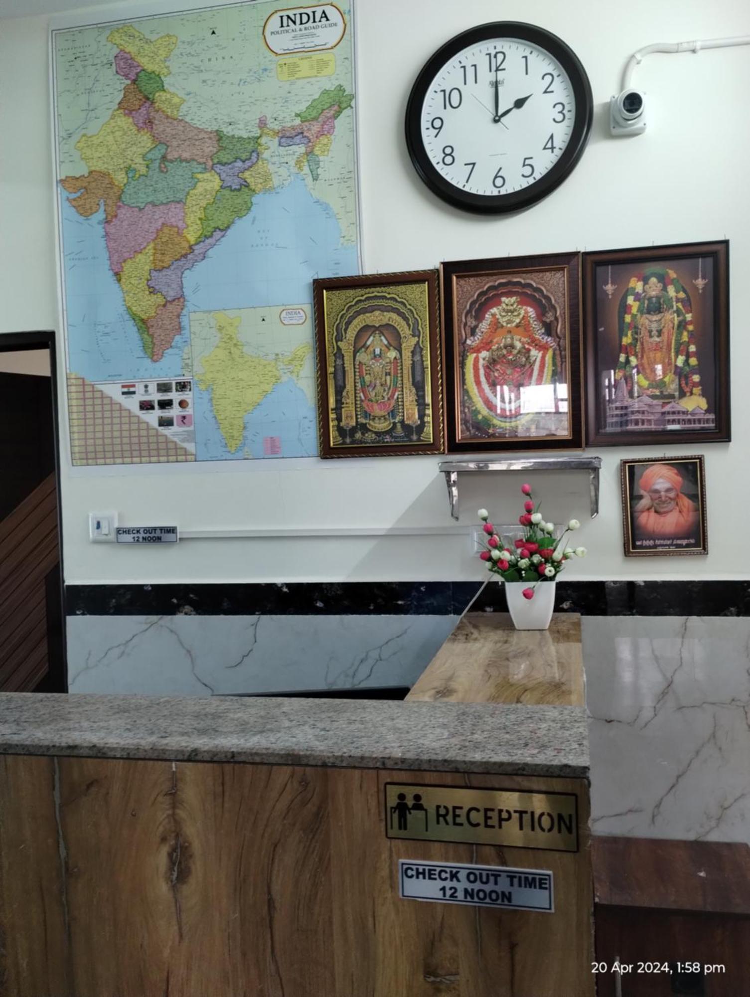 Hotel Gm Comforts -lodge-cl-7 Bangalore