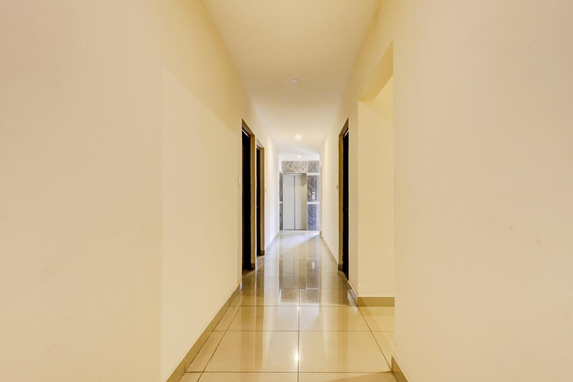 O Crescent Shine 3* Bangalore
