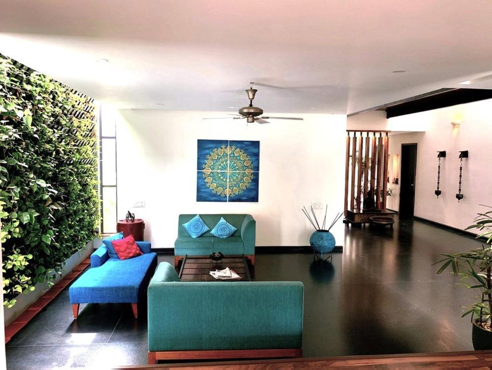 Aura Corporate Hotel