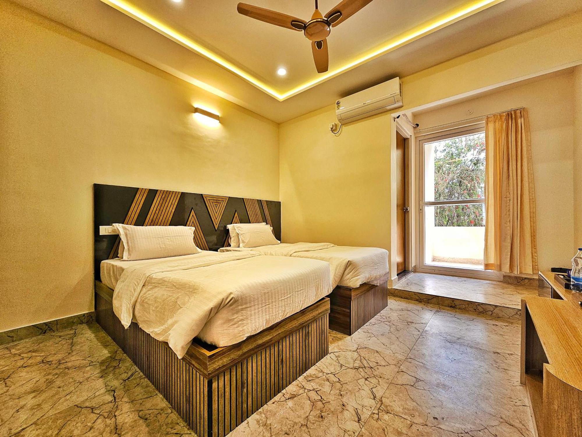 Hotel Aaryan Comforts - Peenya Bangalore
