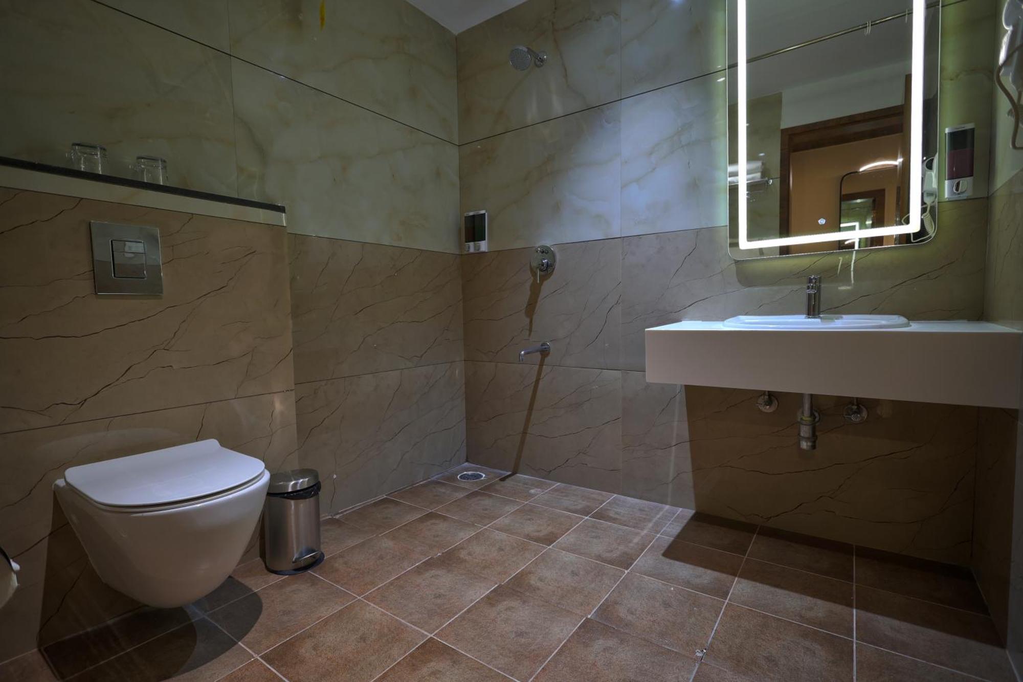 Aurum Keys By Vyda Hotel 3*