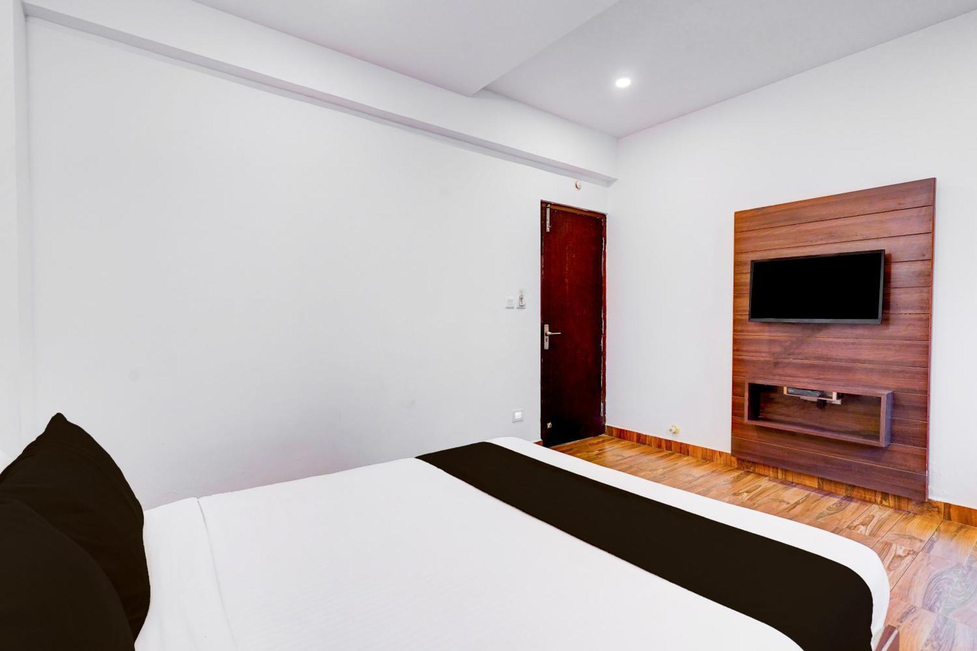 Super Townhouse Whitefield Bangalore