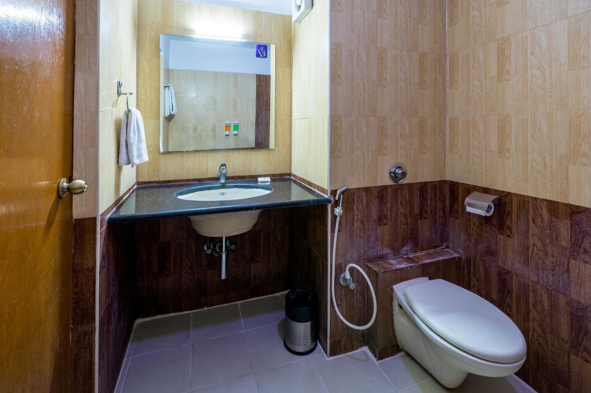 Love hotel Blue Bliss By Pph Living Infantry Road *