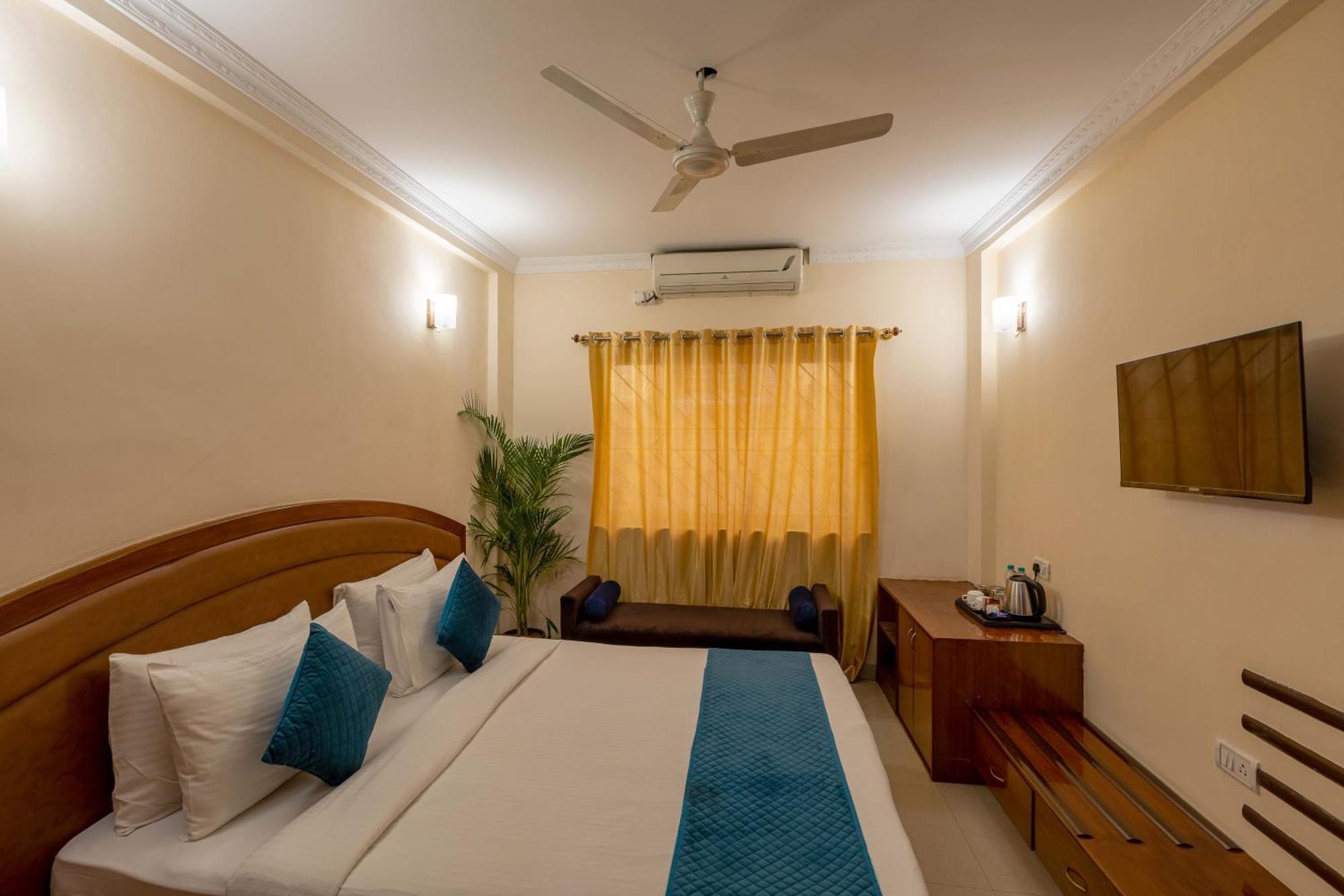Blue Bliss By Pph Living Infantry Road Love hotel *