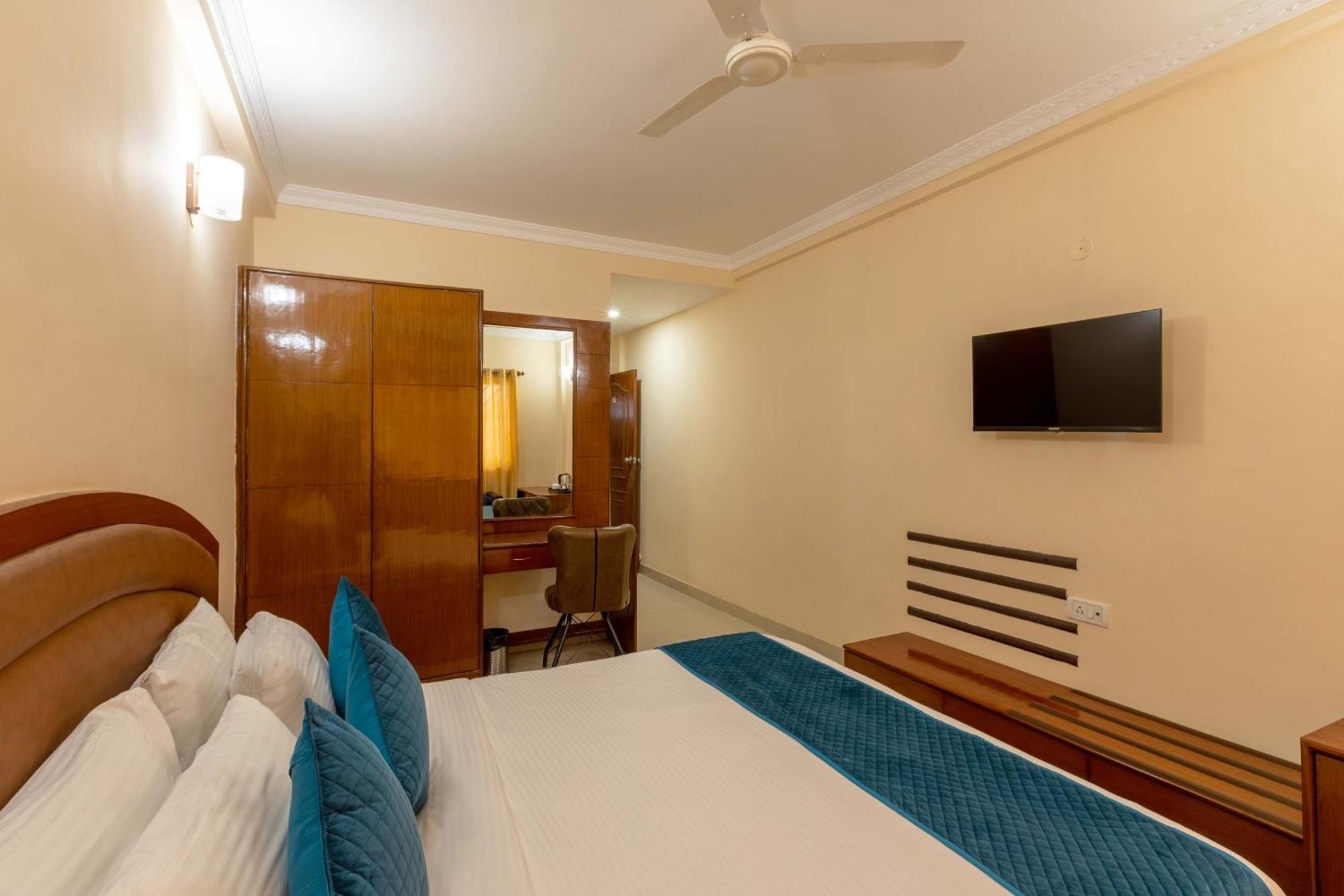 Love hotel Blue Bliss By Pph Living Infantry Road *
