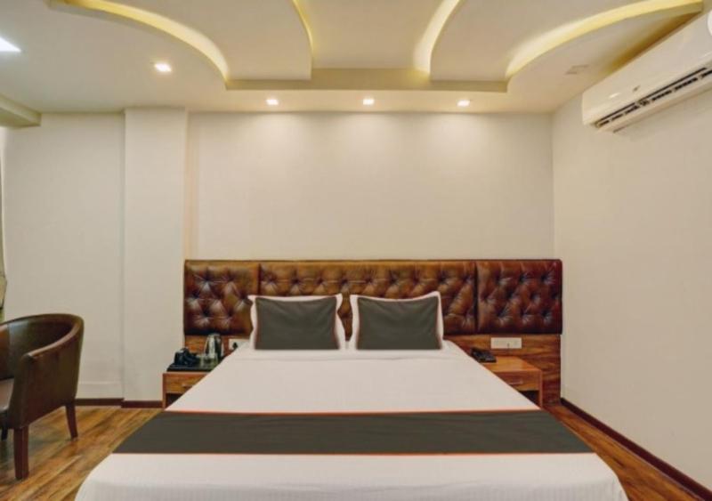 Orange Park Hotel