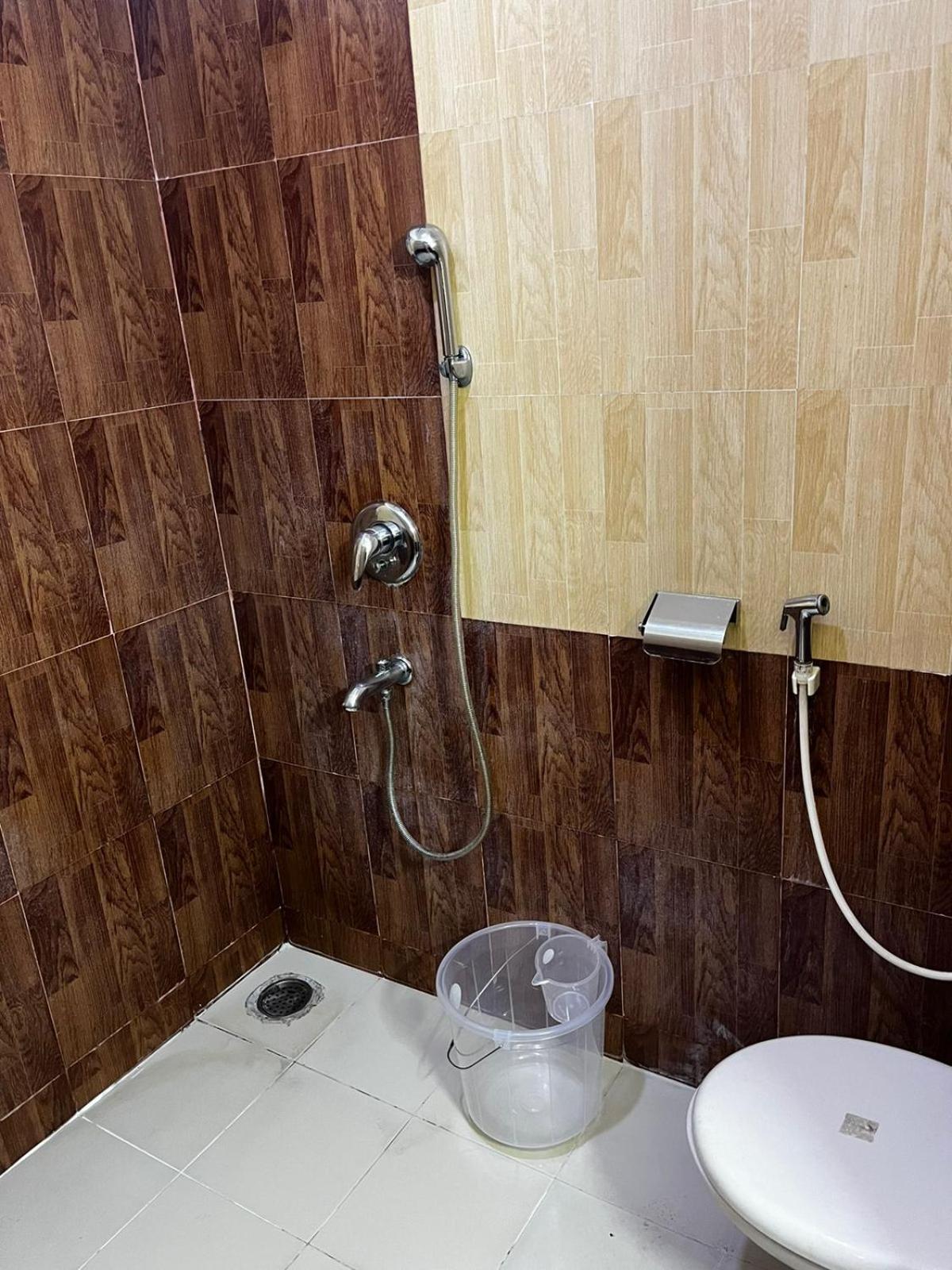 Love hotel Blue Bliss By Pph Living Infantry Road Bangalore