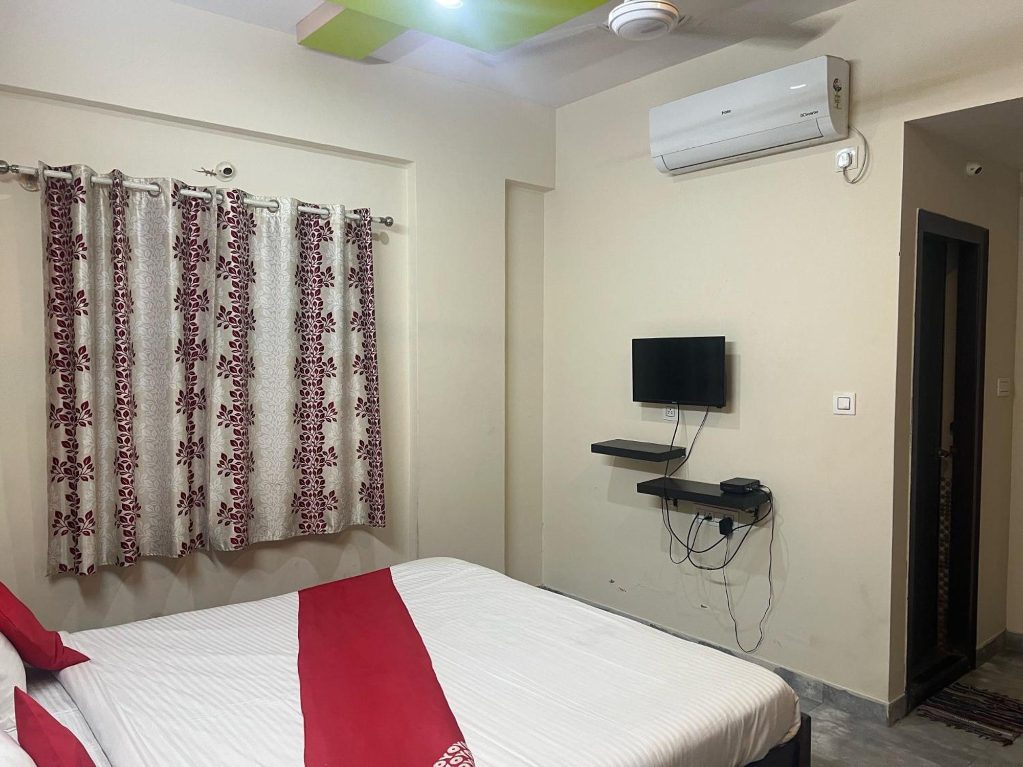 Hotel O Sv Comfort