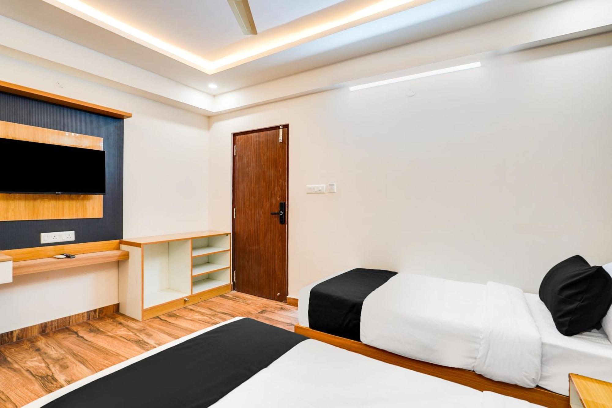 Townhouse Redmoon Hotel 3*