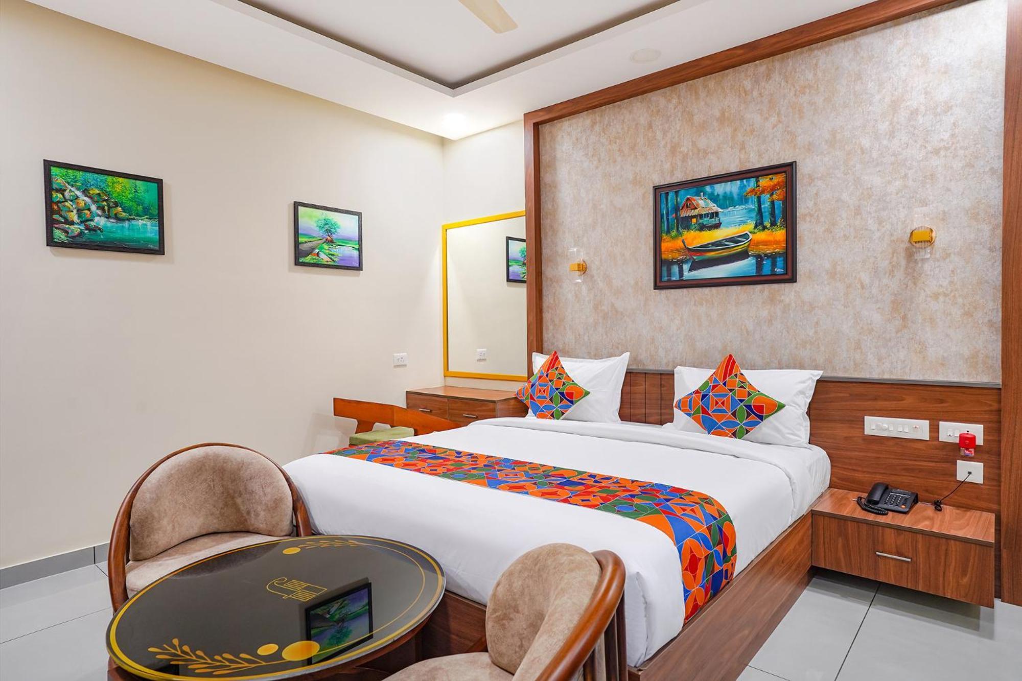 Oriva Freshco Hotel