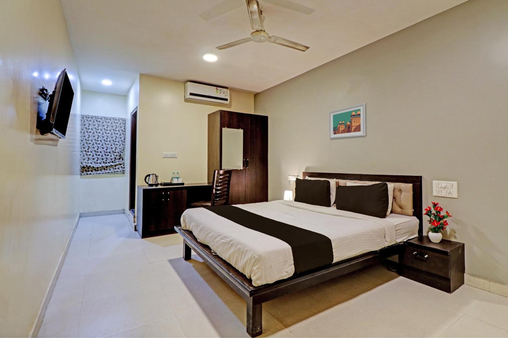 Hotel O Royal Bliss International Bangalore