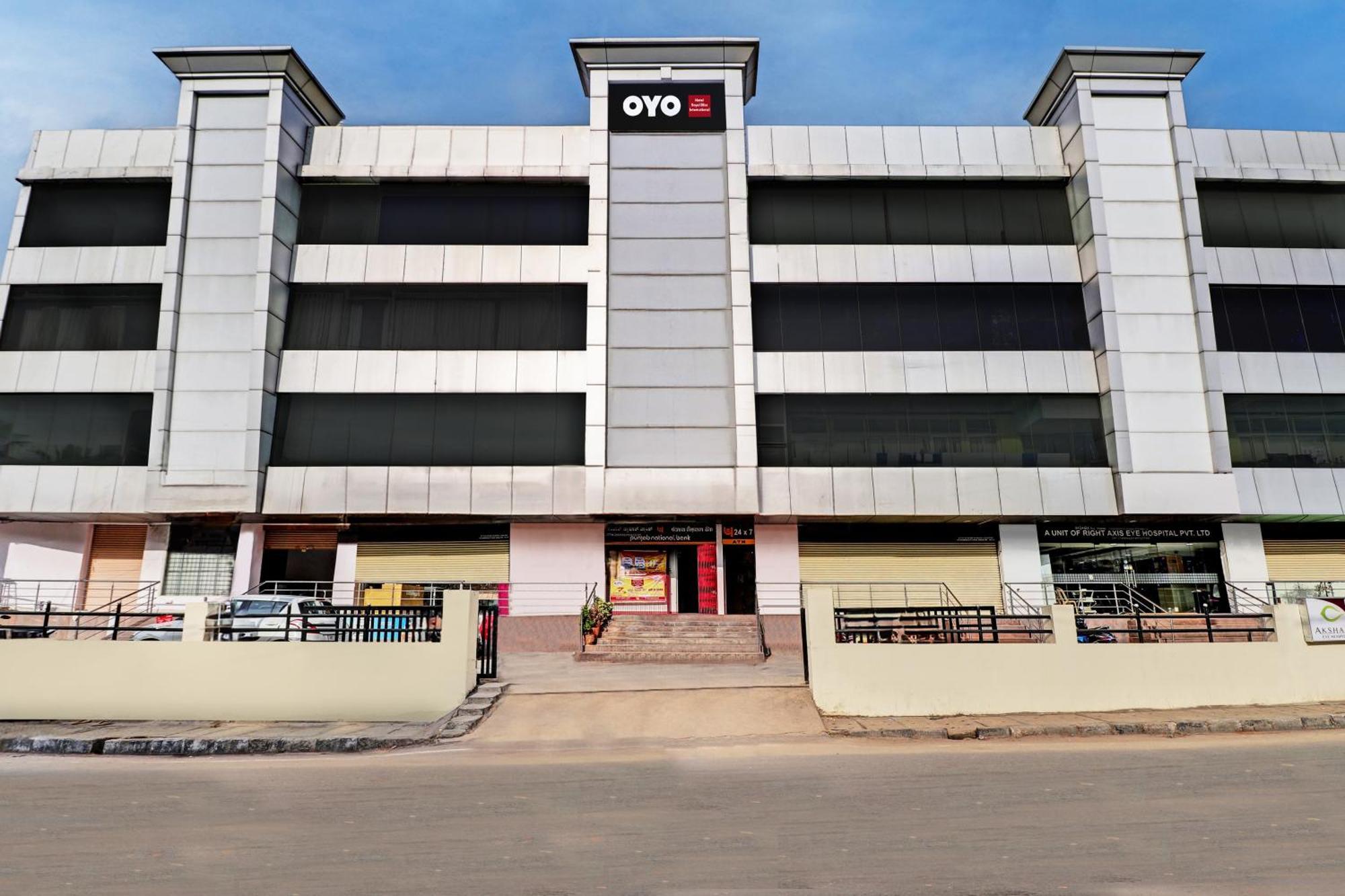 Hotel O Royal Bliss International