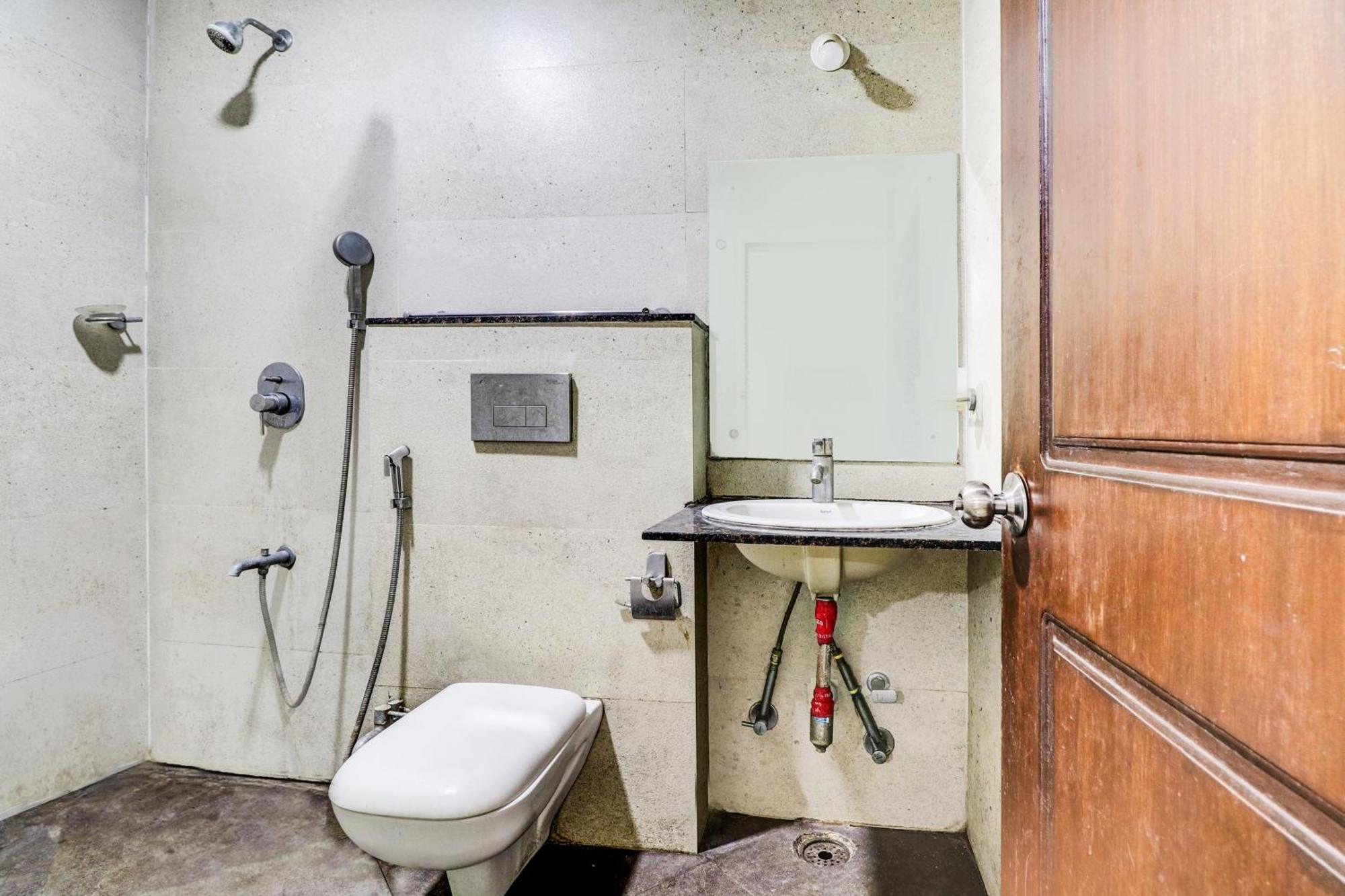 Hotel O Royal Bliss International Bangalore