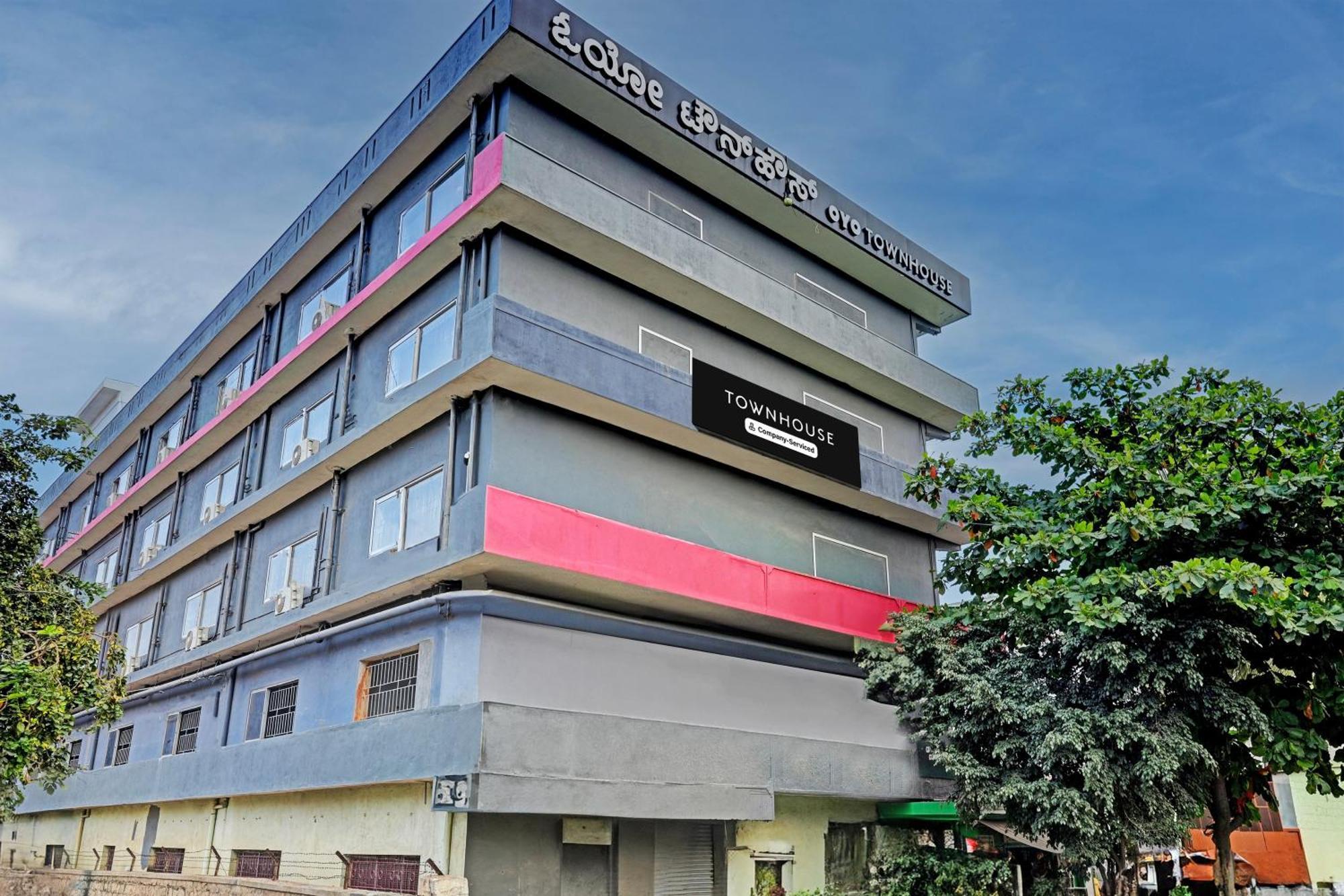Super Townhouse Ramamurthy Nagar Formerly Navya International