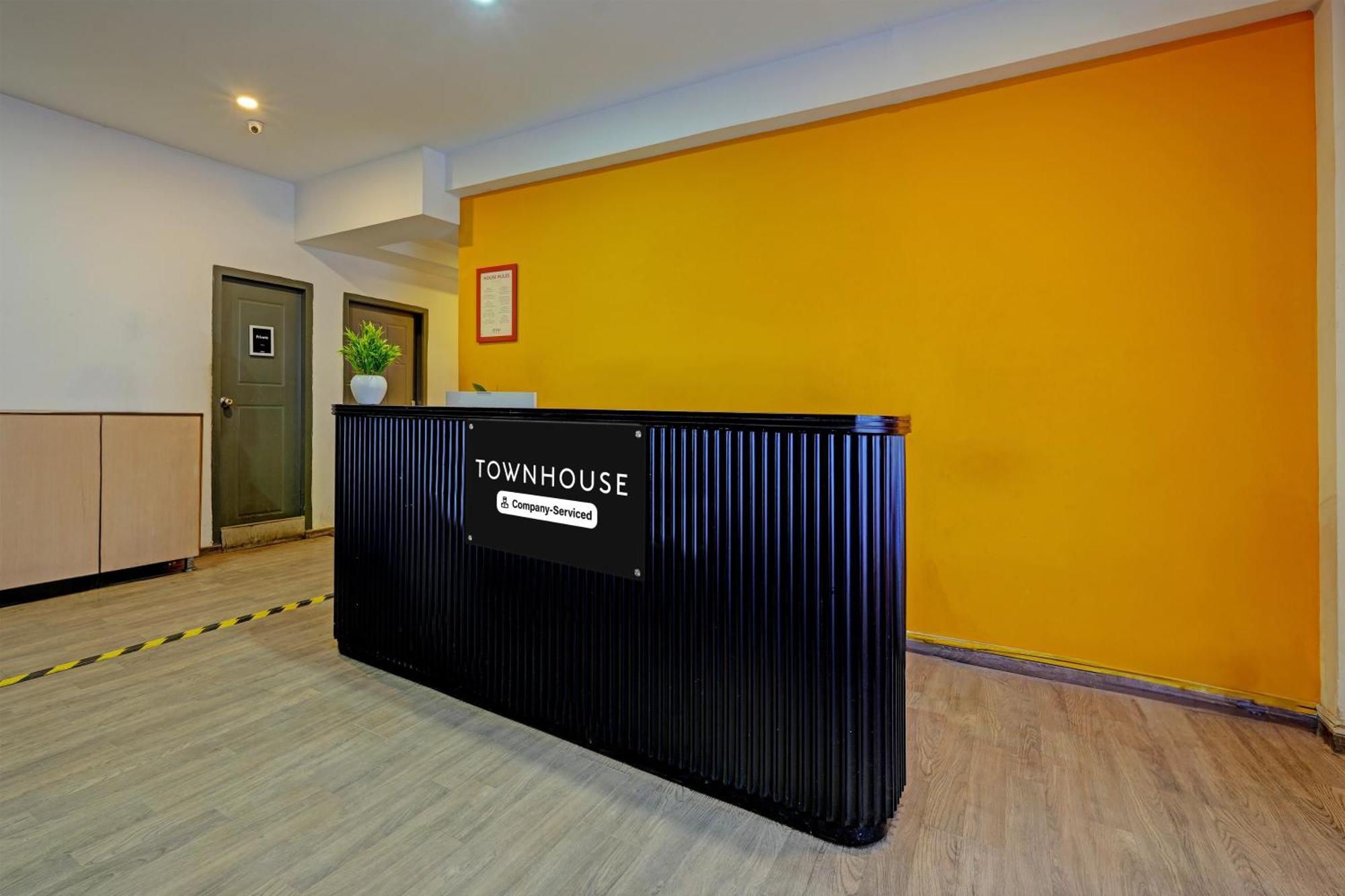 Super Townhouse Ramamurthy Nagar Formerly Navya International Hotel 4*